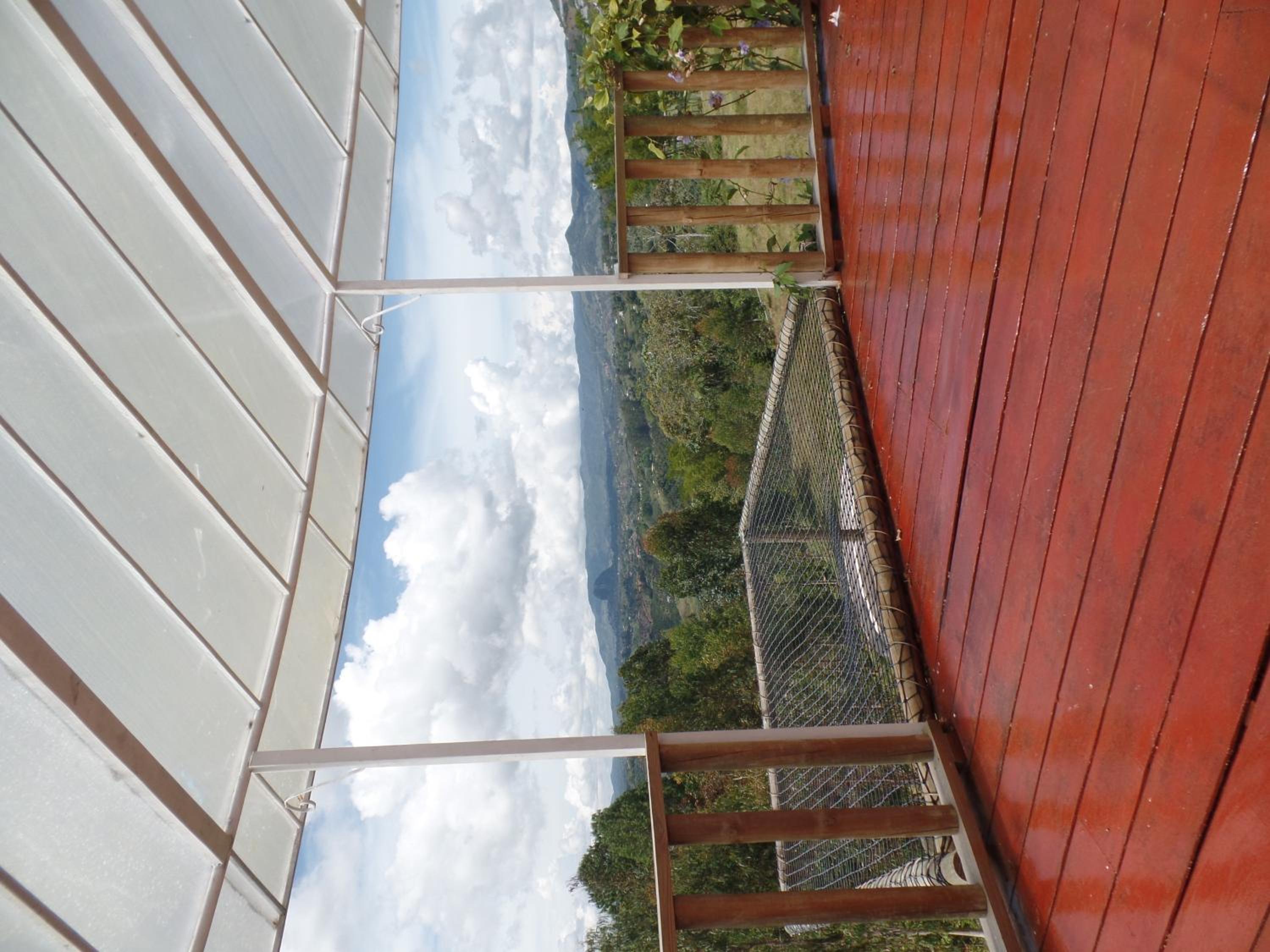 Glamping con jacuzzi y cocina- El Peñol a 30 minutos de Guatapé
