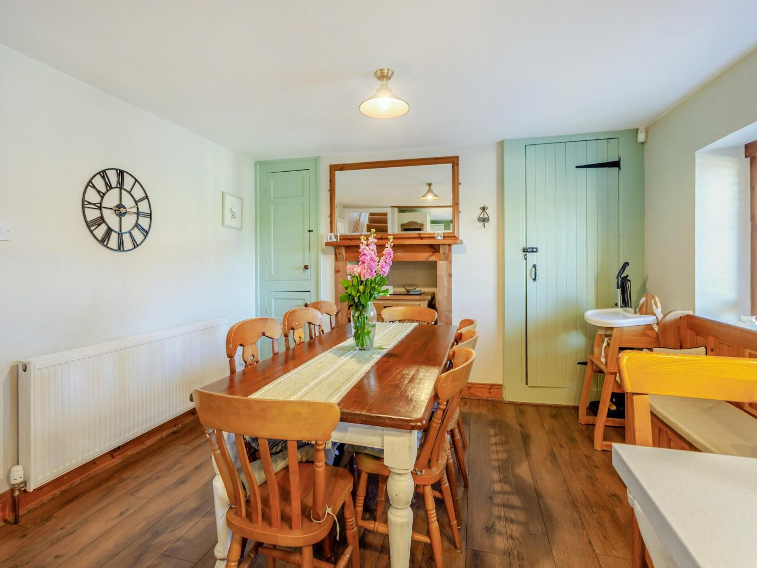 Hillview Cottage