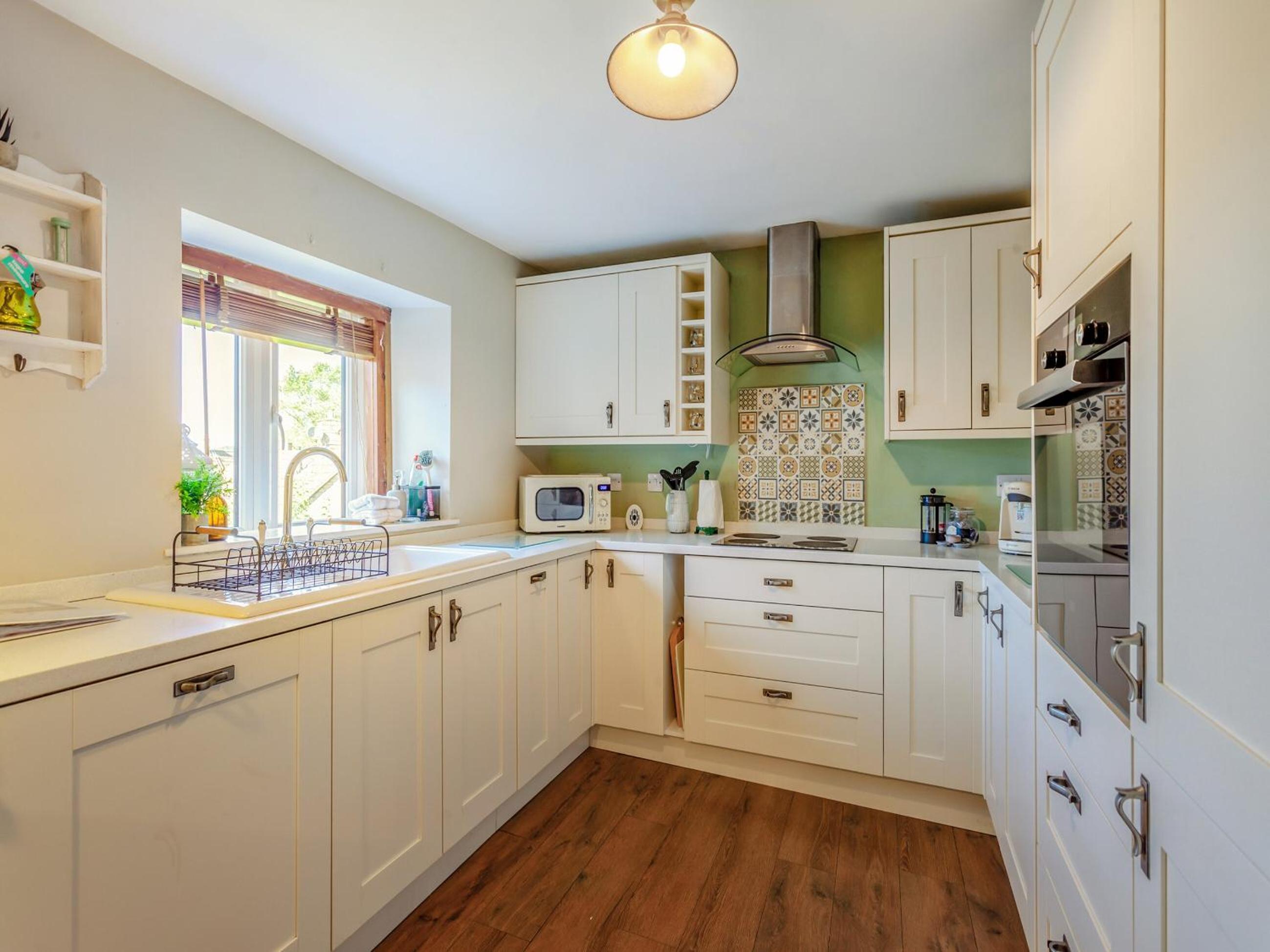 Hillview Cottage