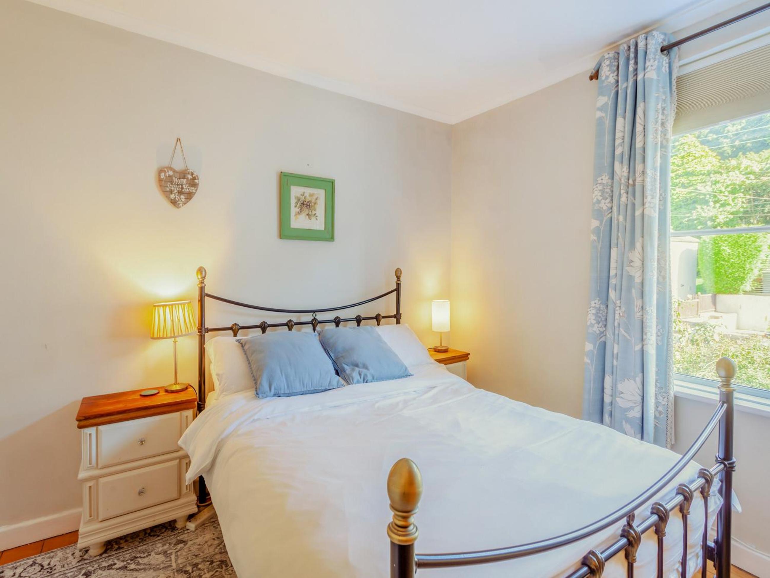 Hillview Cottage