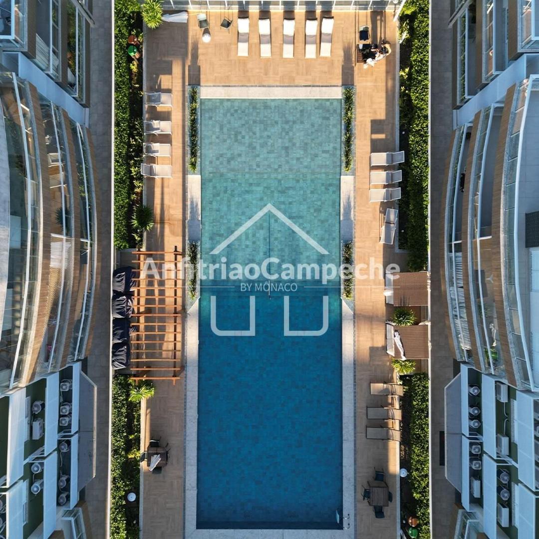 Apartamentos em Condomínio Clube, frente mar, em frente à Ilha do Campeche, praia do Campeche, Florianópolis