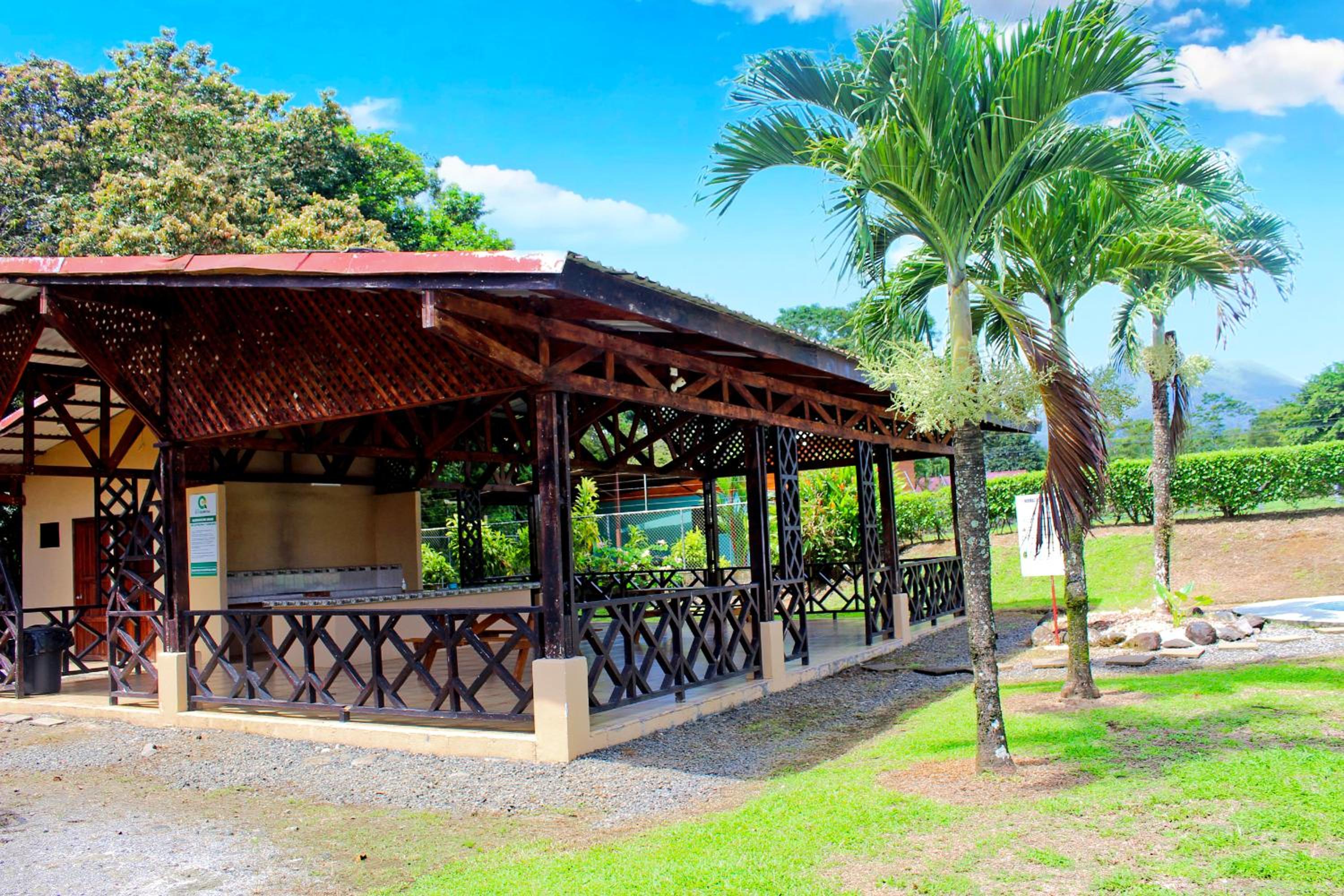 Holly House La Fortuna
