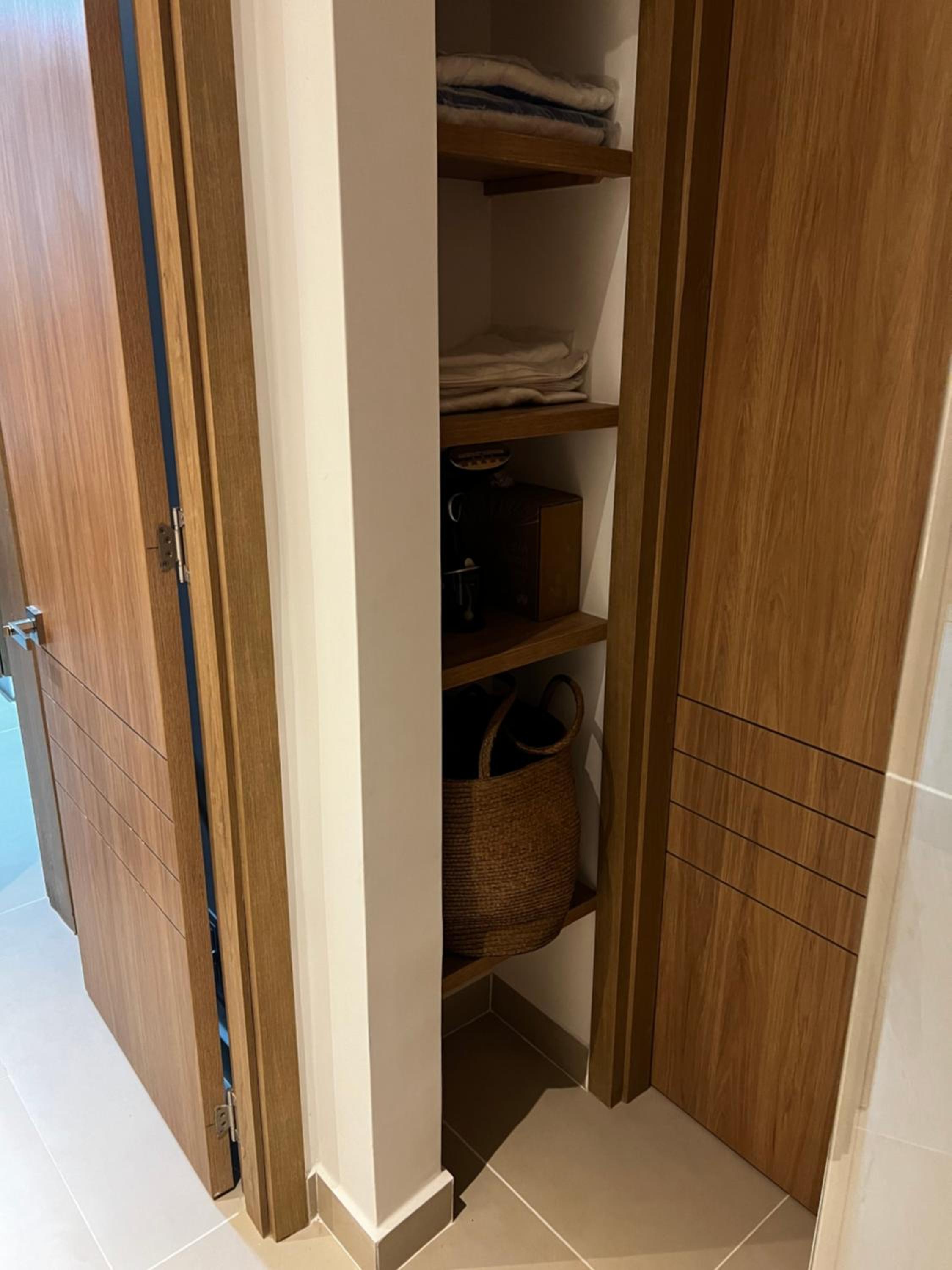 Lujoso Apartamento en Baia Kristal - Frente a la Playa Artificial Más Grande de Colombia