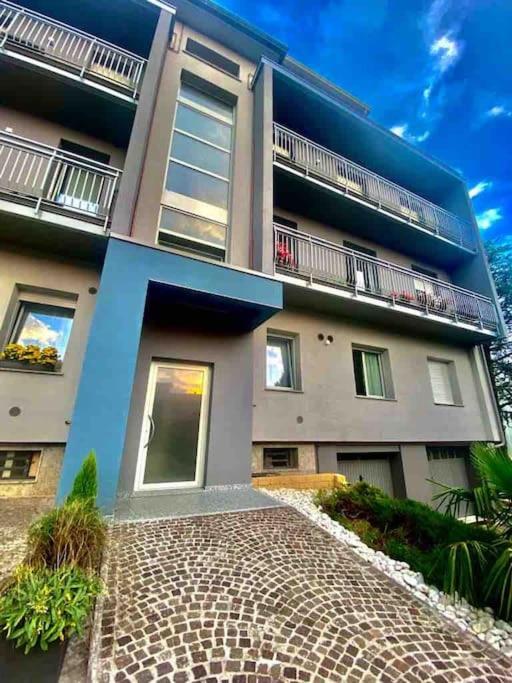 Modern Apartment Luci & Stelle near Lake Como view 2