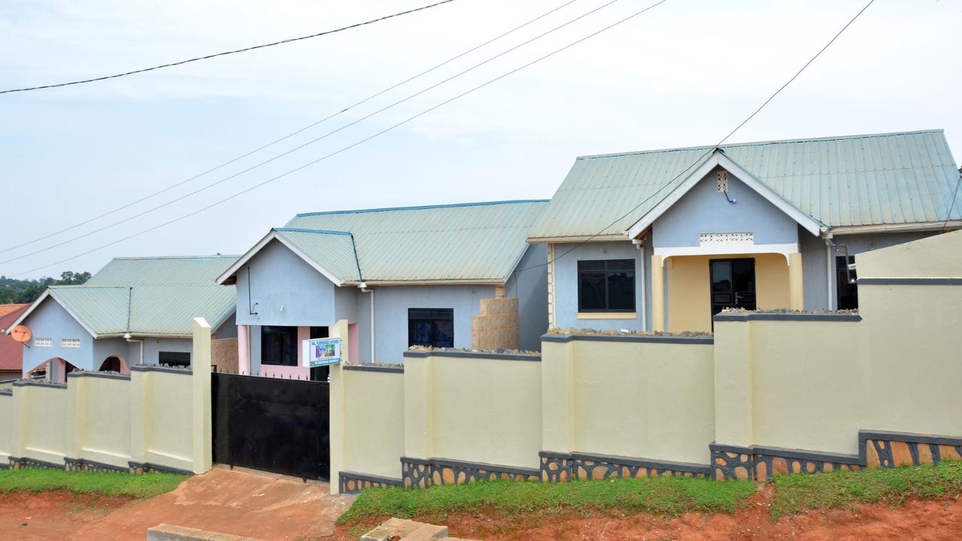 Pal Furnished Houses