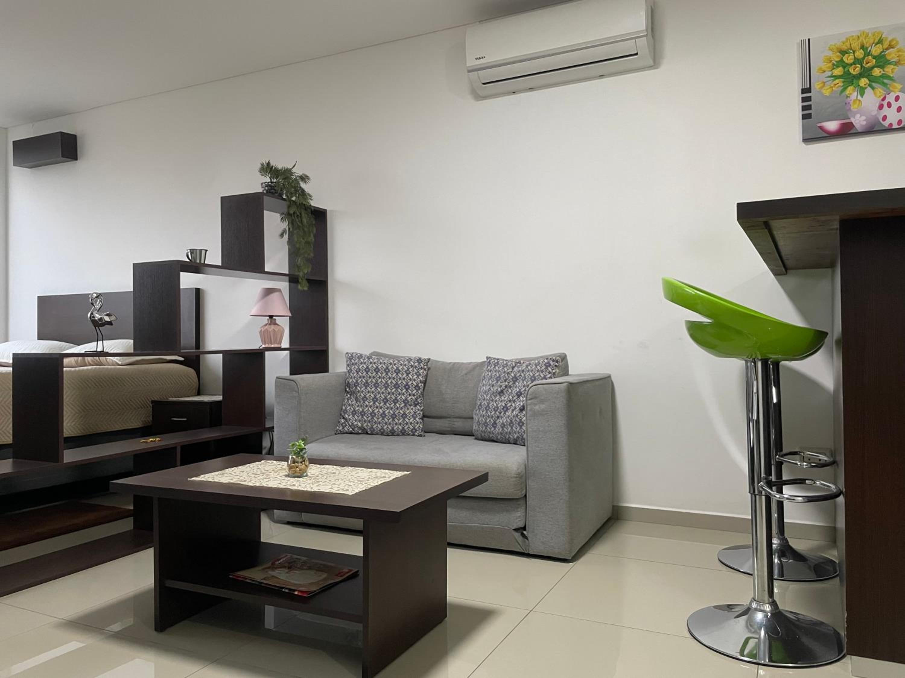 Cálido Apartamento en Zona Exclusiva