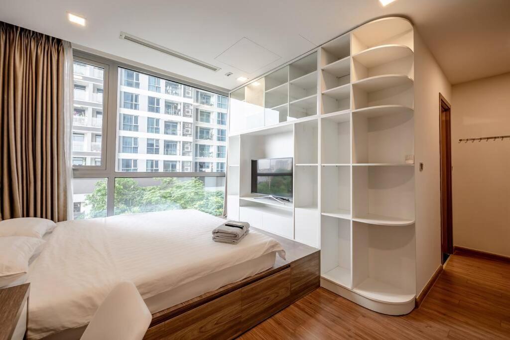 4 BR in vinhome central park -p4