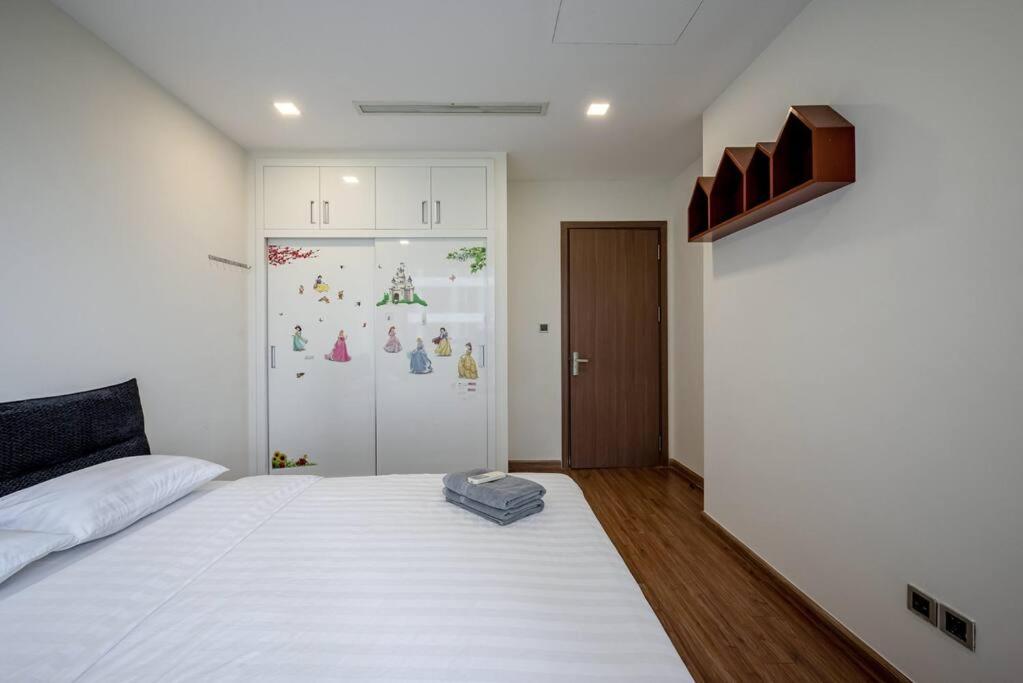 4 BR in vinhome central park -p4