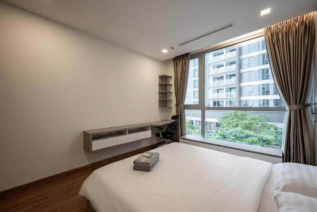 4 BR in vinhome central park -p4