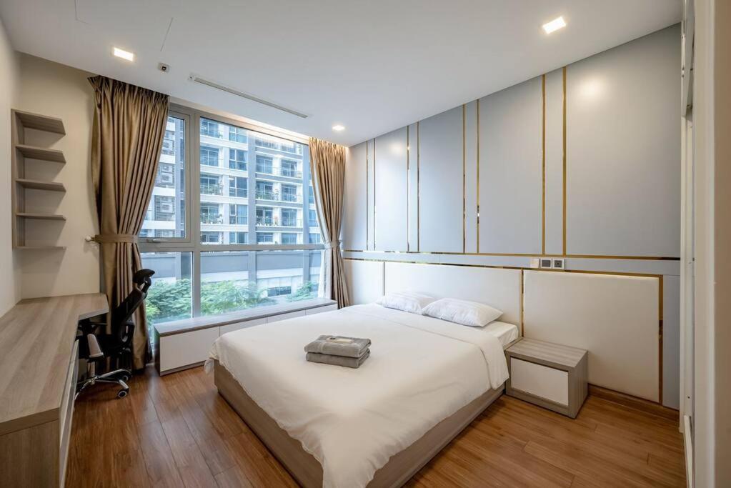 4 BR in vinhome central park -p4