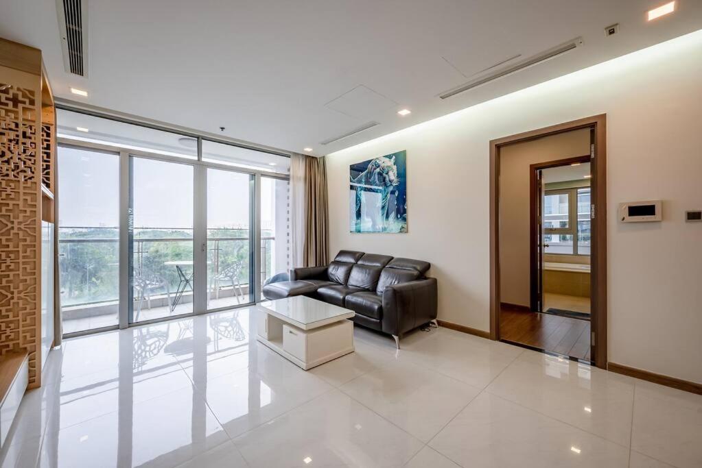 4 BR in vinhome central park -p4