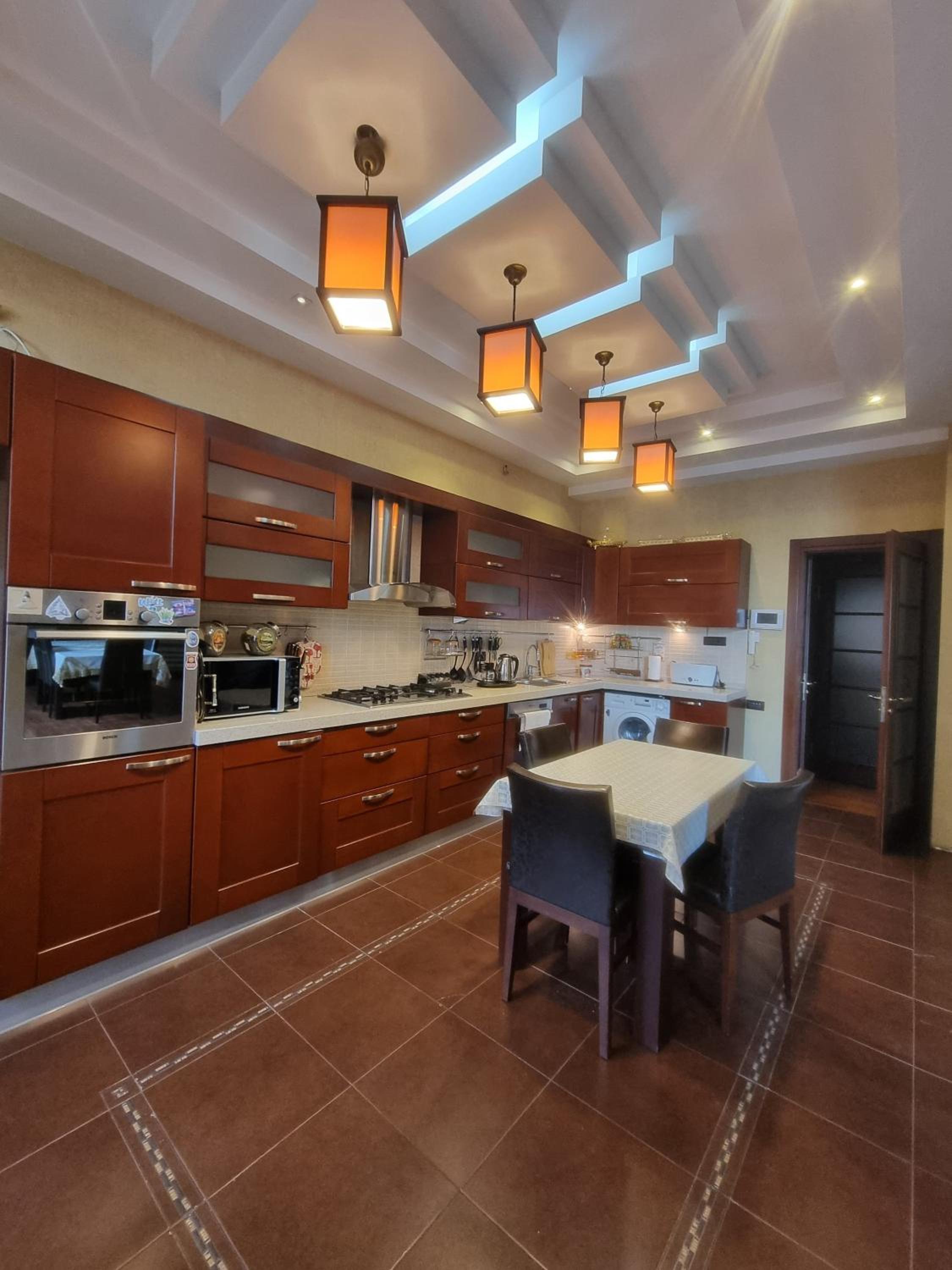Luxury Family Apartment