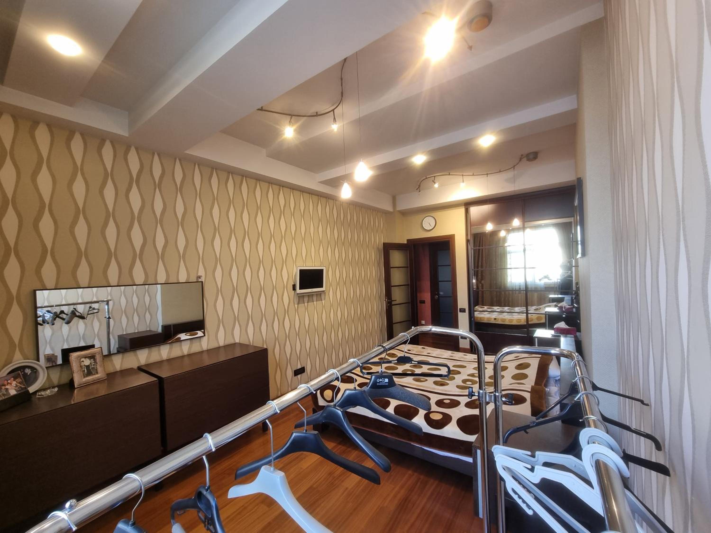 Luxury Family Apartment
