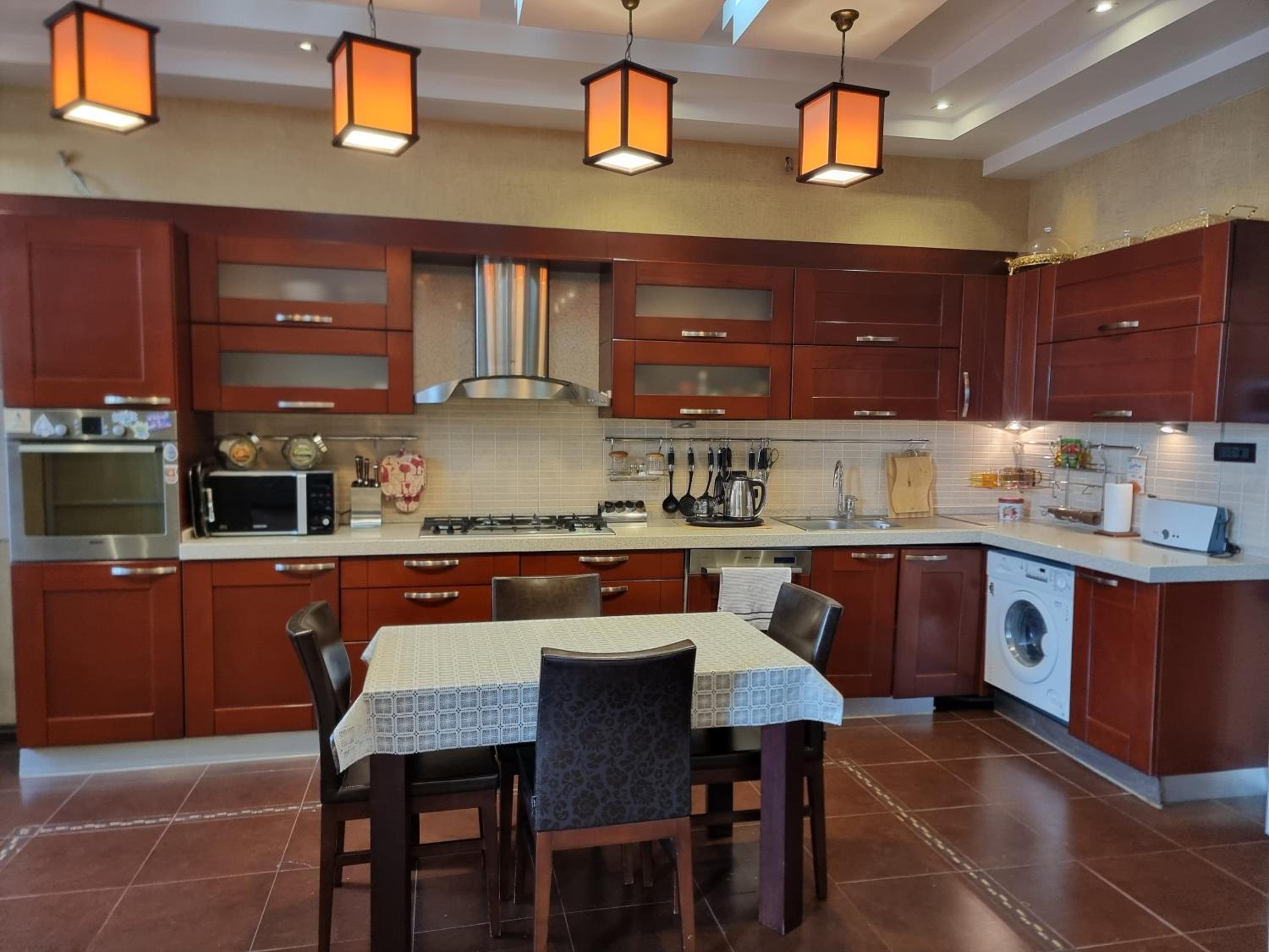 Luxury Family Apartment