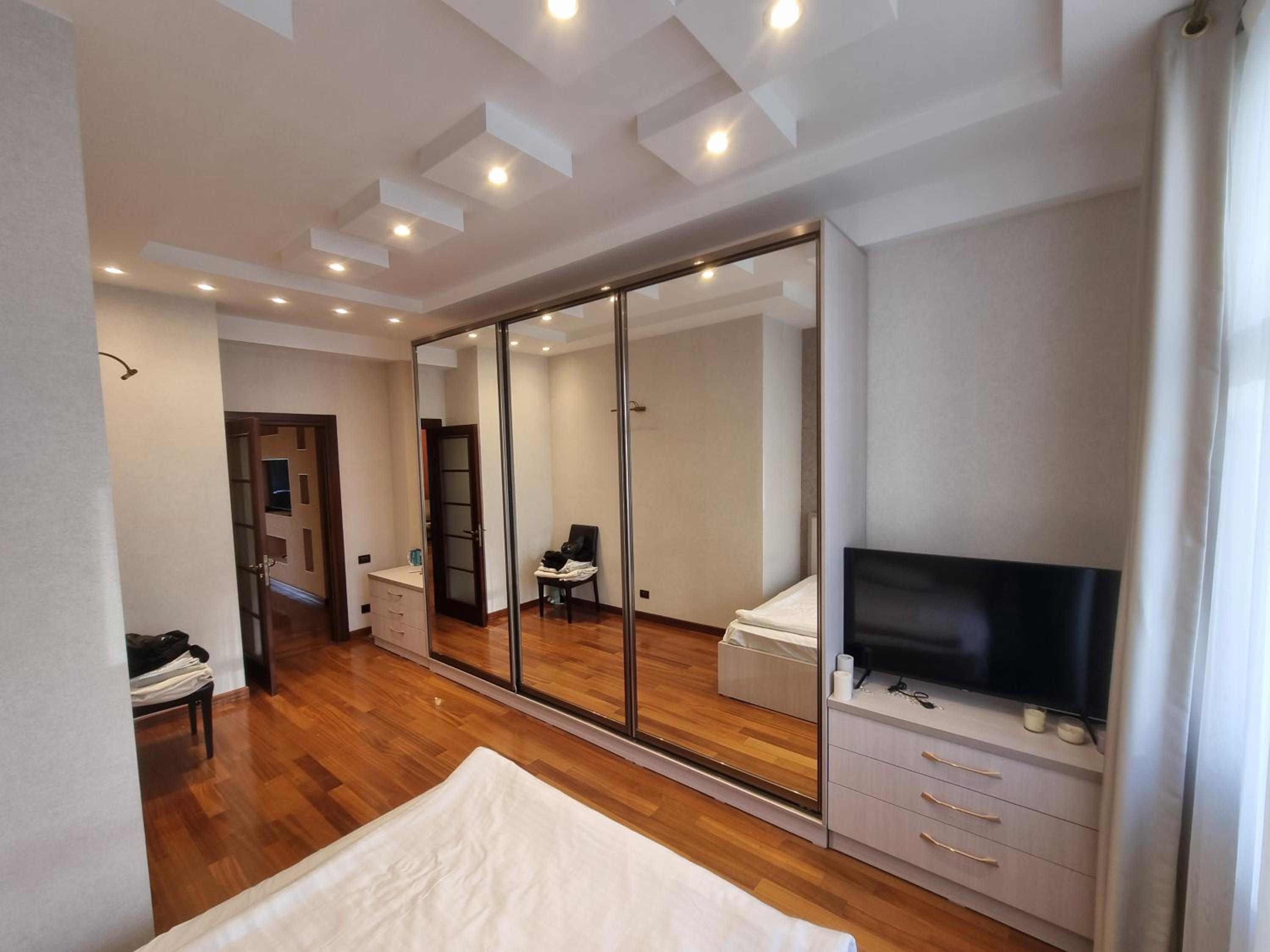 Luxury Family Apartment
