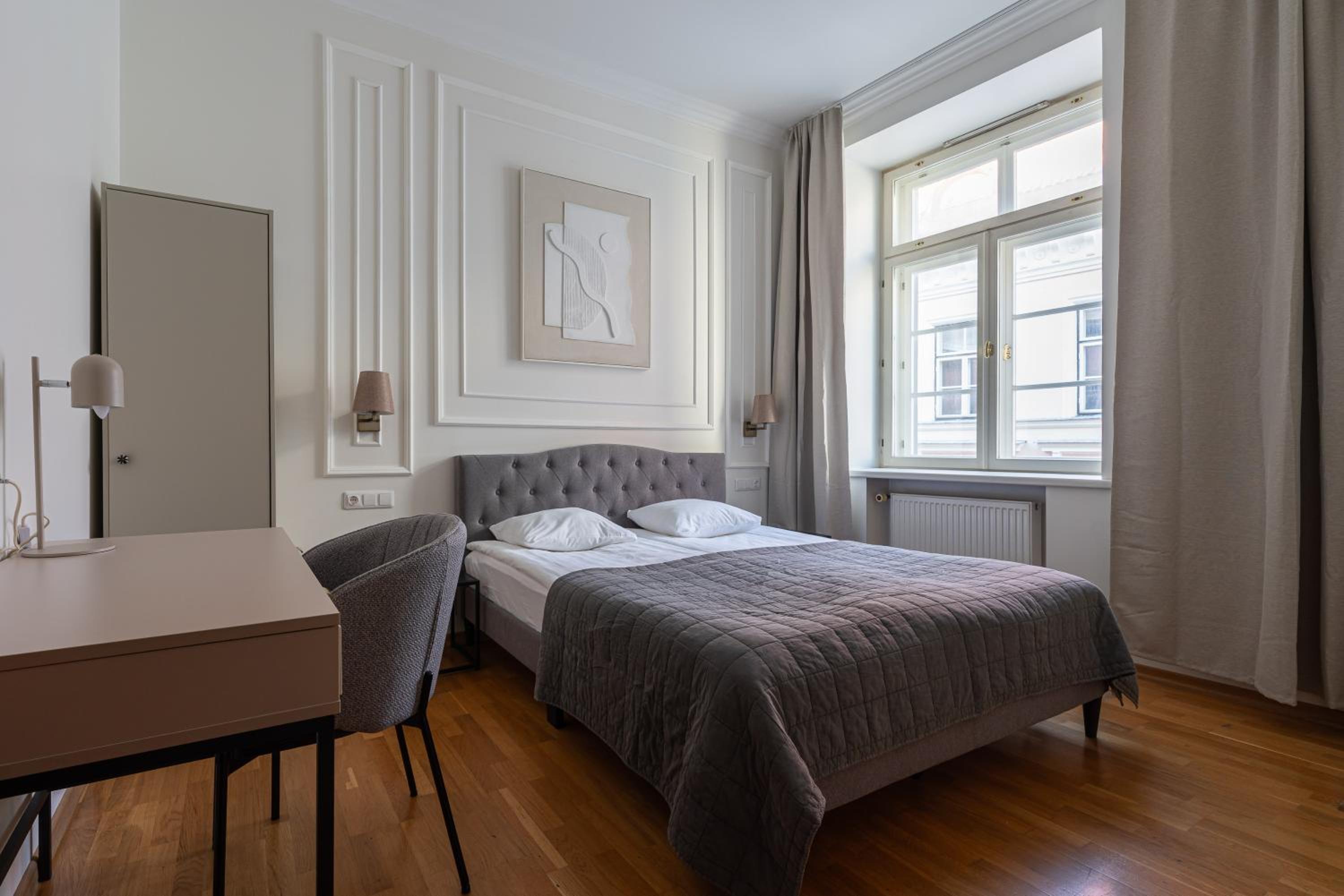 Old Town - Hall Square Apartment view 2