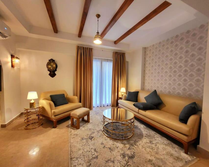 Three Sisters Villa