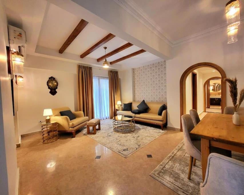 Three Sisters Villa