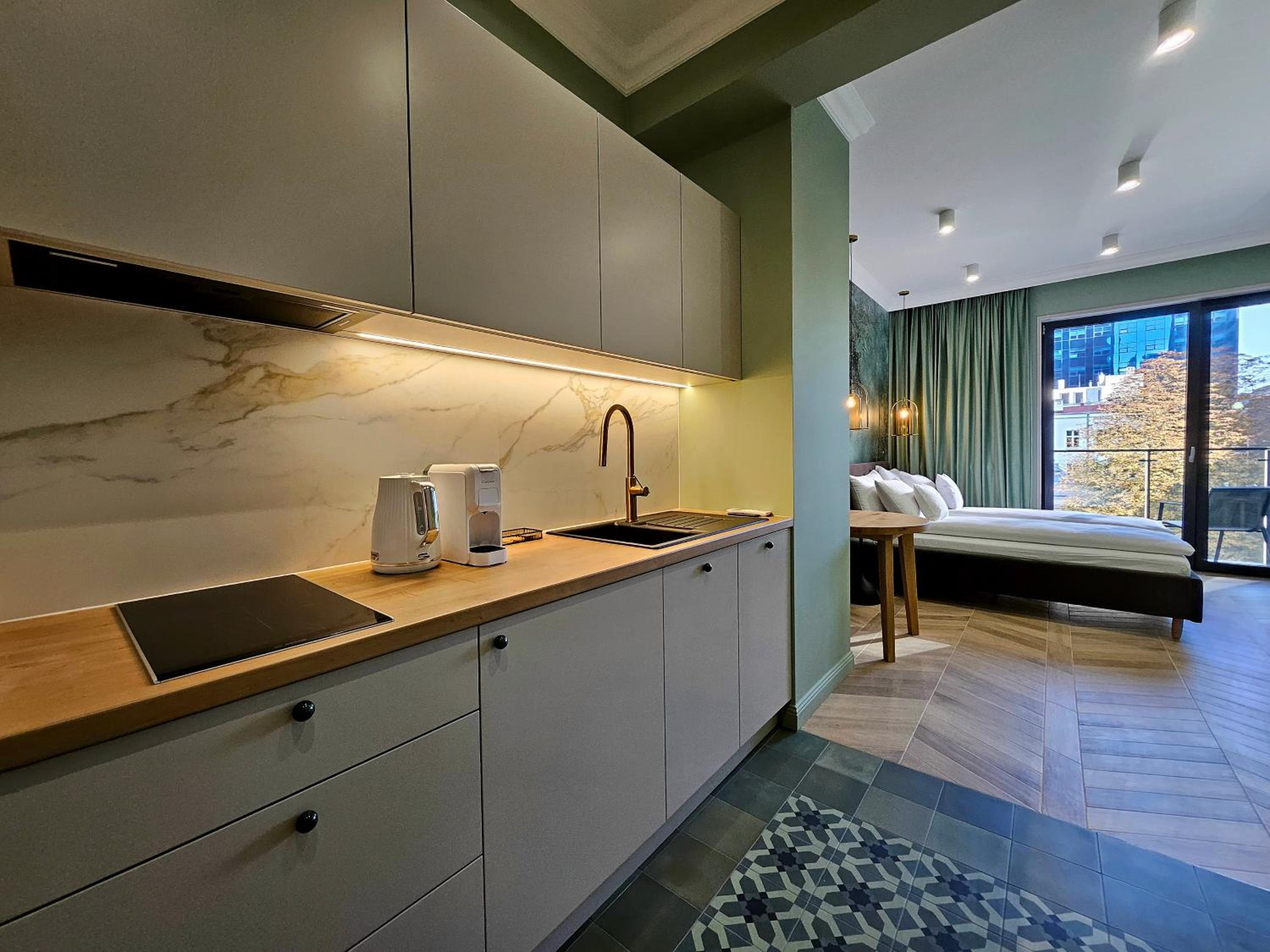 Roosevelta Residence Apartments - przy OFF Piotrkowska, FV - Klimatyzacja - WiFi, Orientarium, Atlas Arena, HopaLupa, Aquapark Fala, EC1
