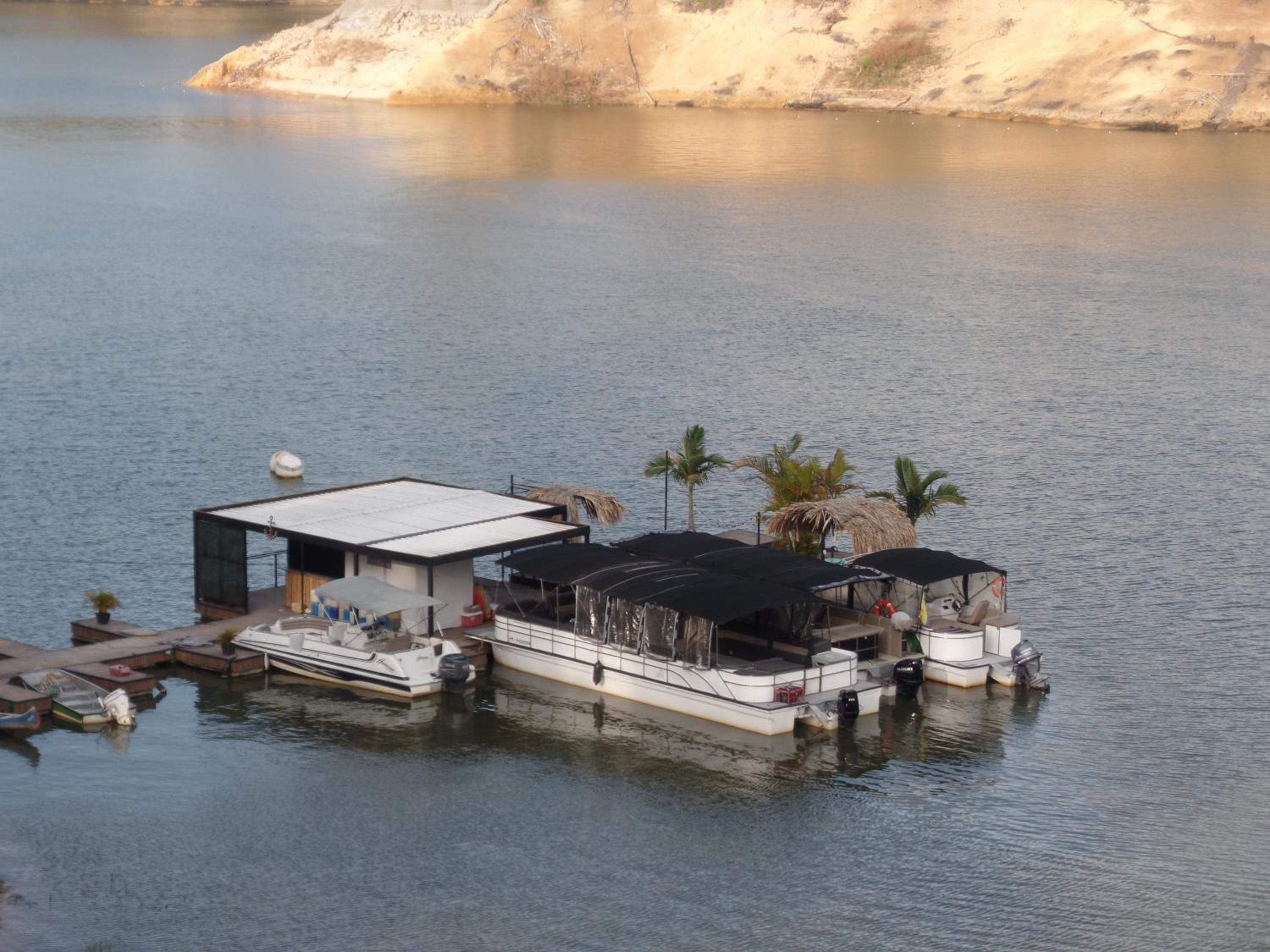 Finca con jacuzzi a 15min de Guatape