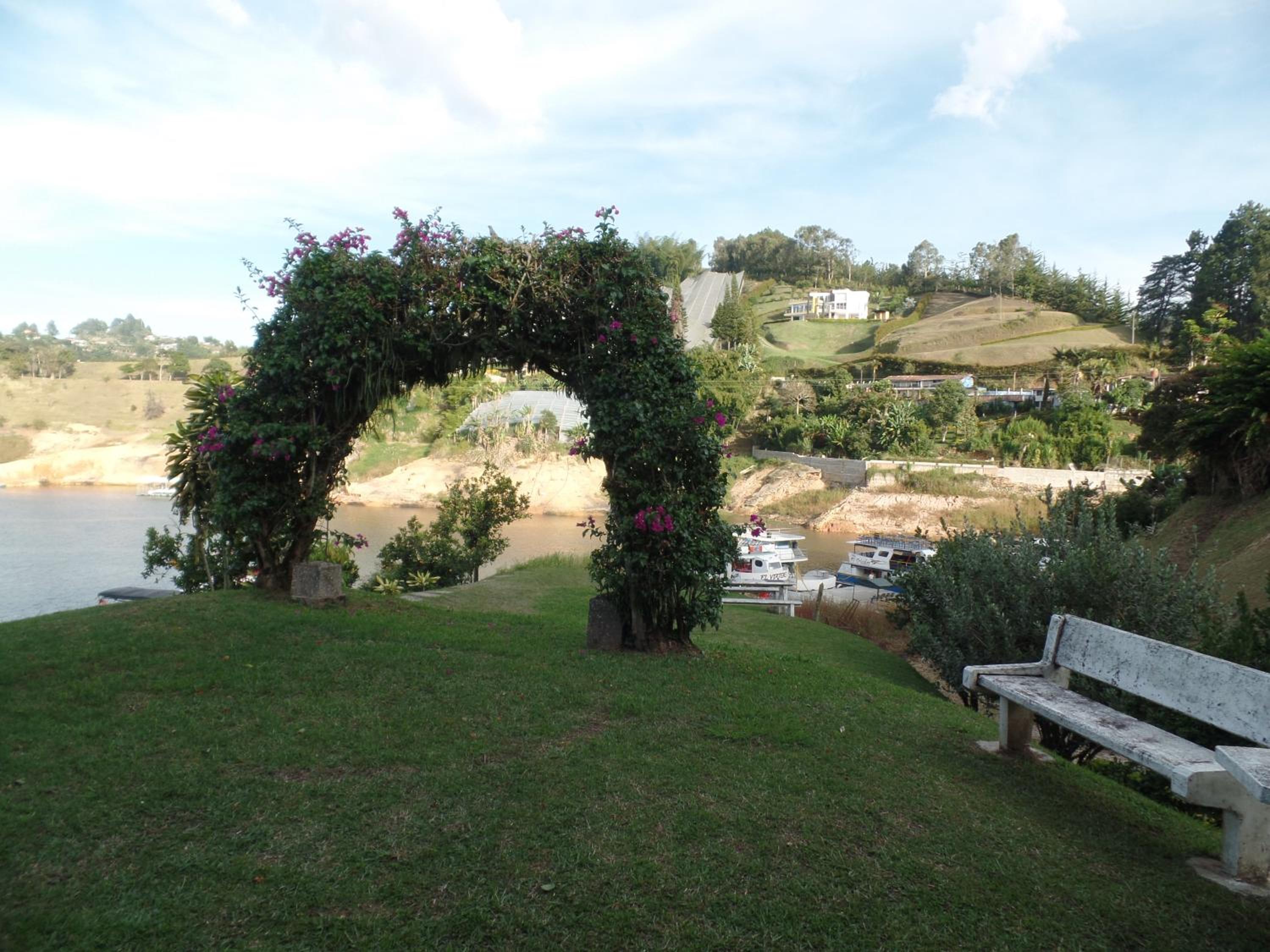 Finca con jacuzzi a 15min de Guatape