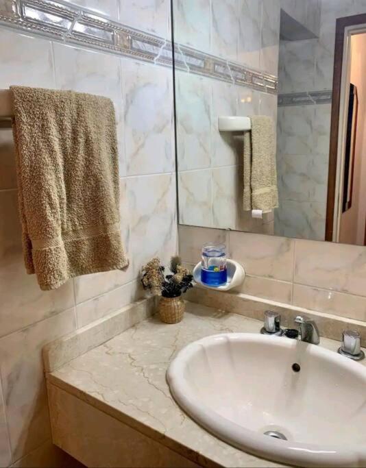 Hermoso apartamento a una cuadra de la playa