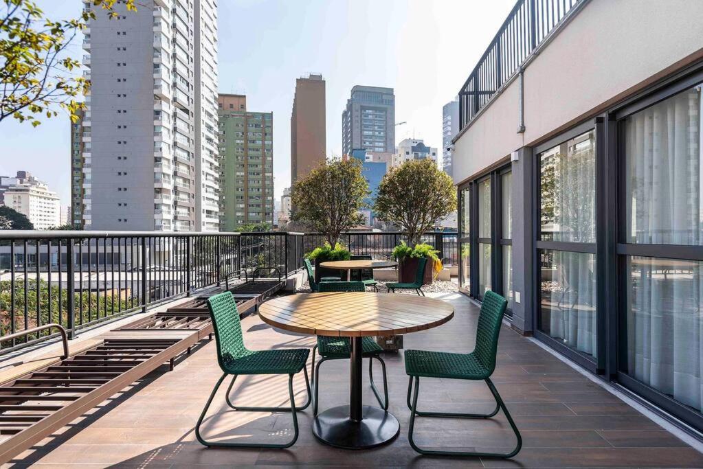 Encantador Studio com Vista Panorâmica para SP