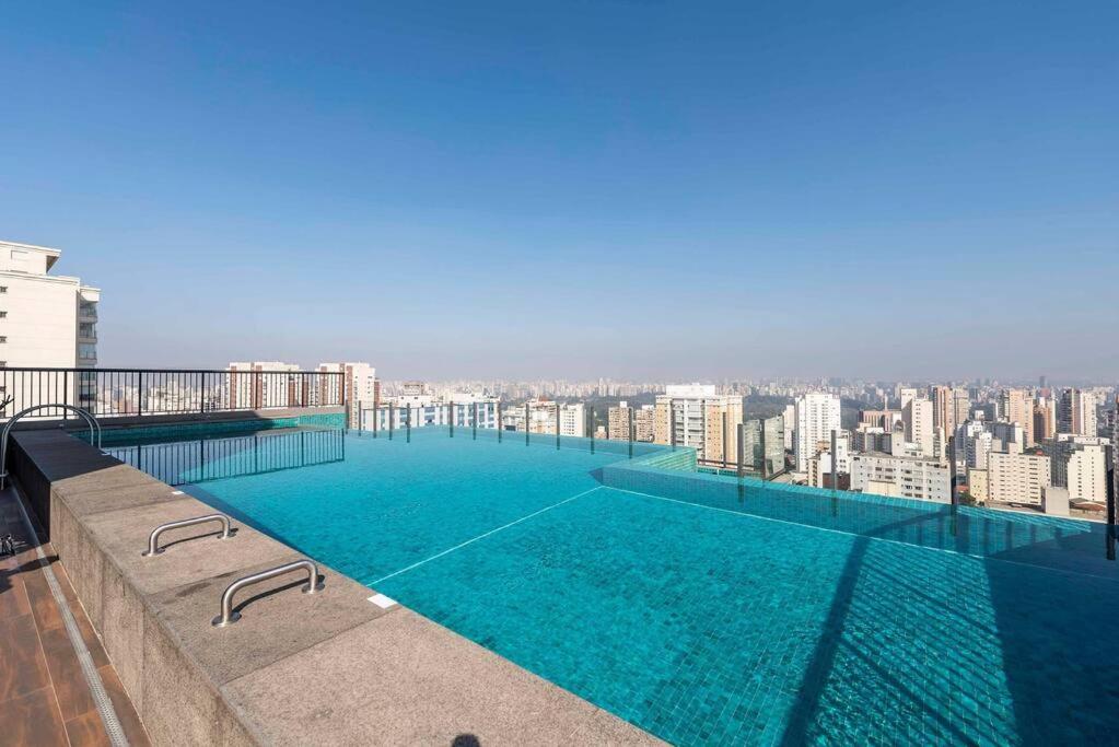 Encantador Studio com Vista Panorâmica para SP