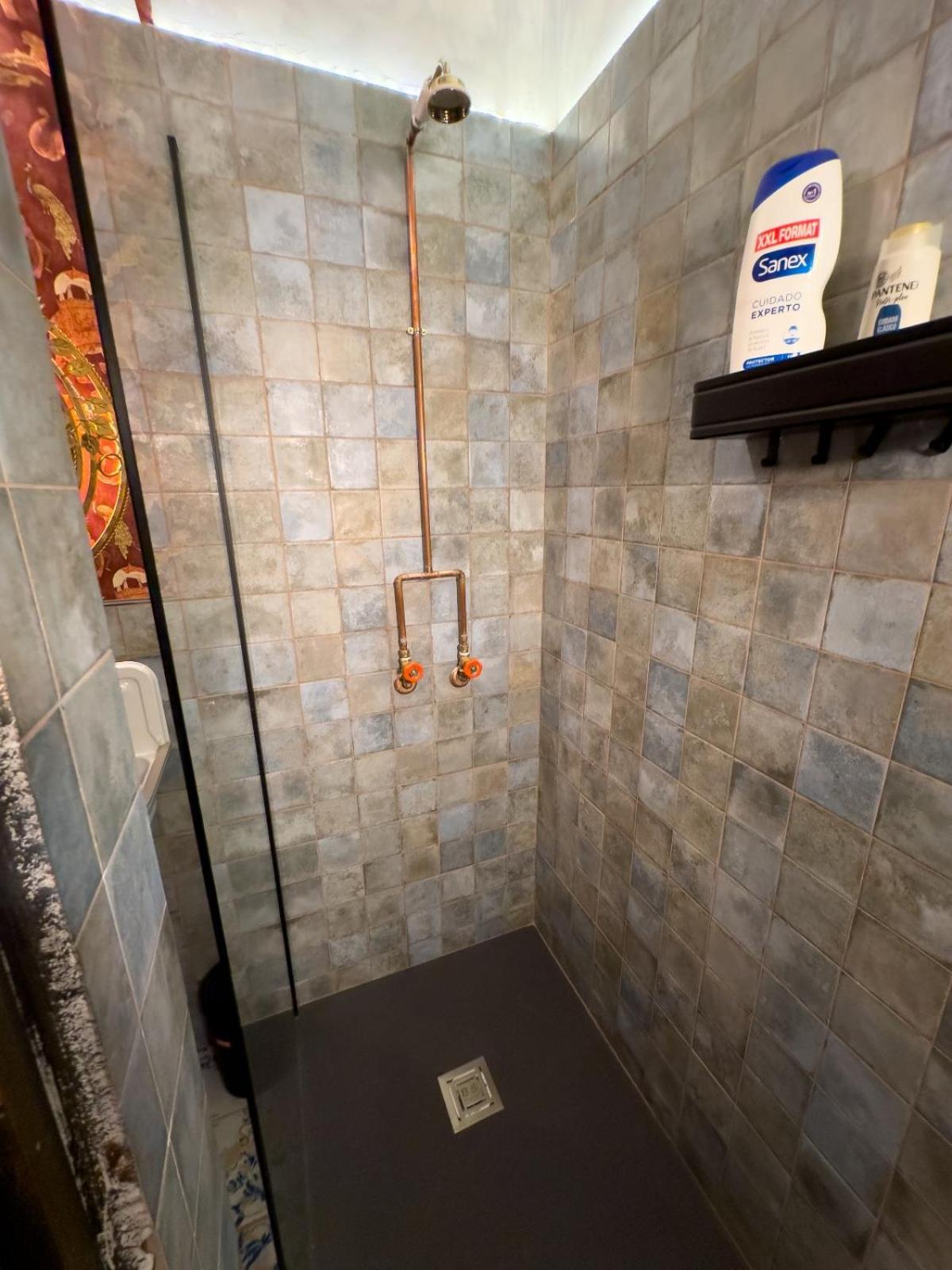 El café Paris de apartamentos CV