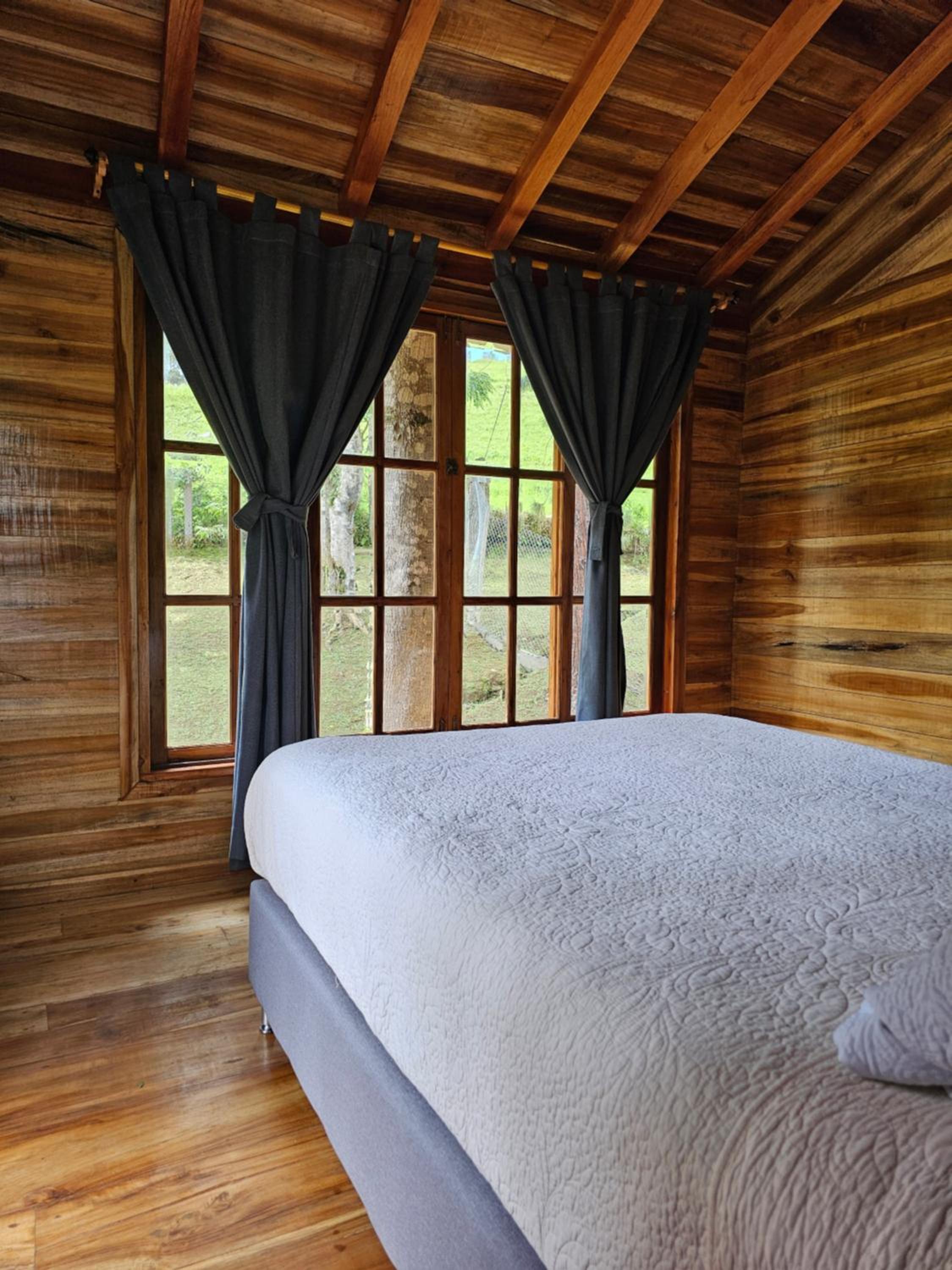 La Mercedes Cattaleya Hostal By Mh