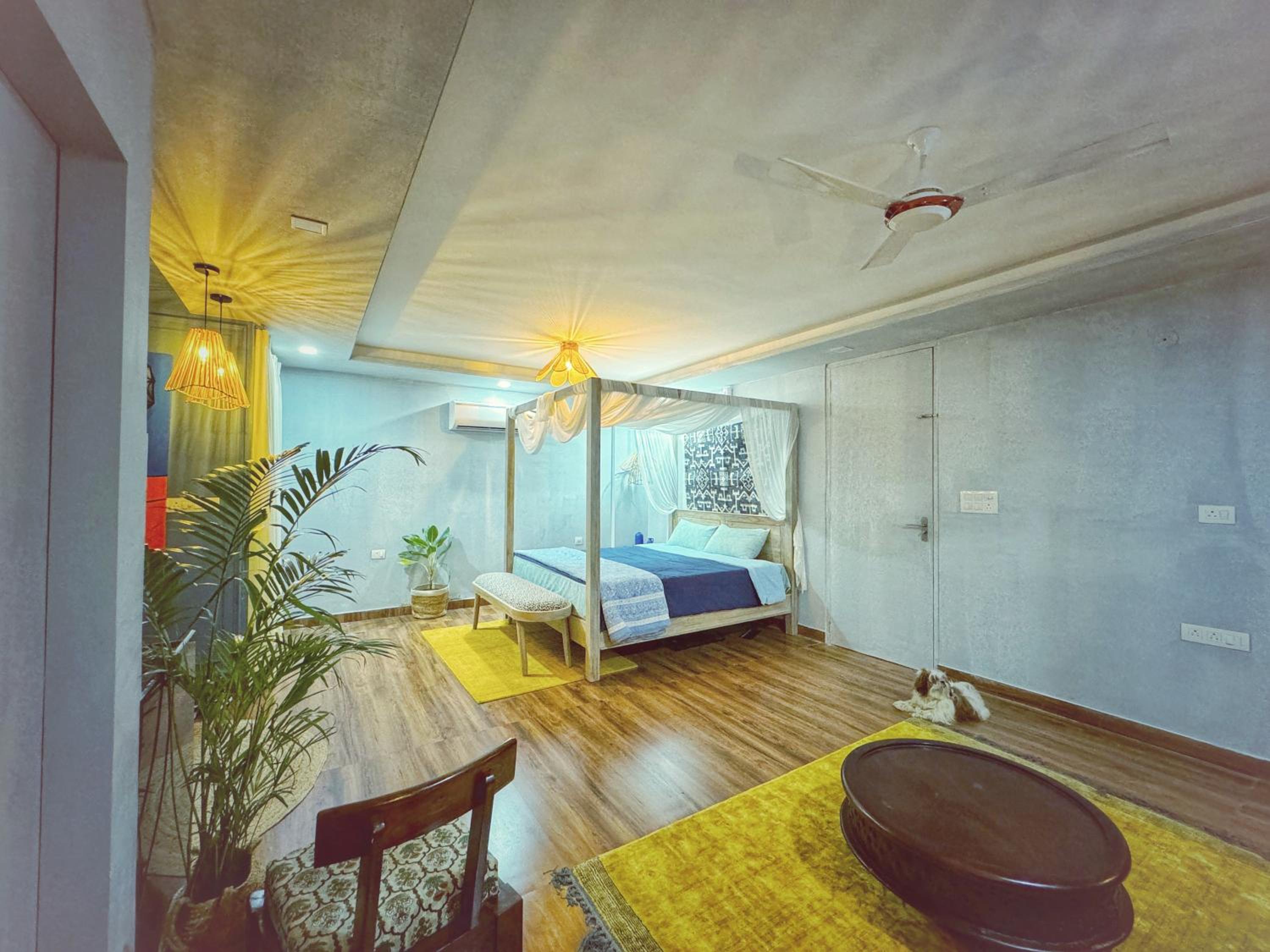 hotel room