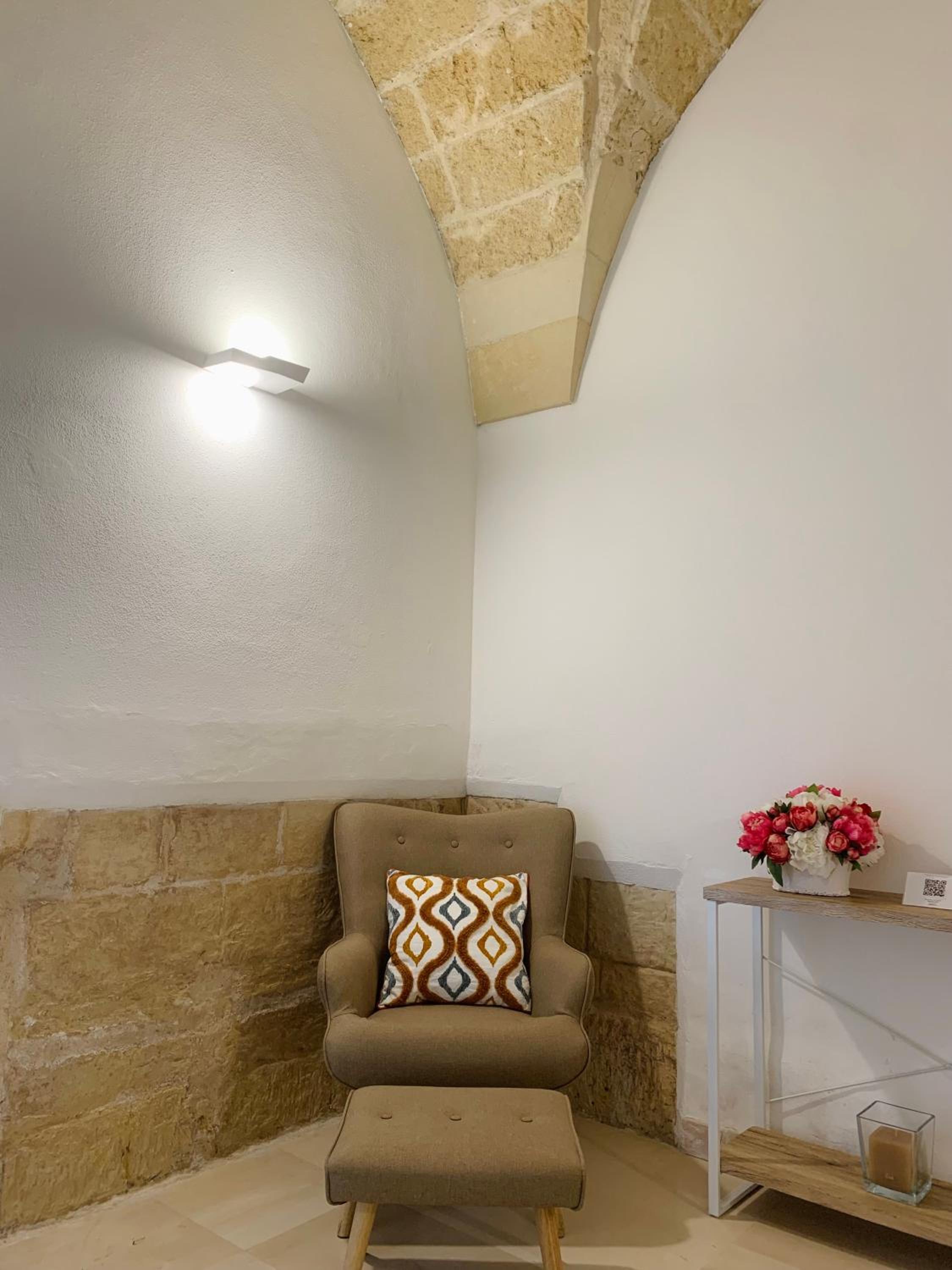 Saraceni Guest House - Lecce Centro Storico view 5