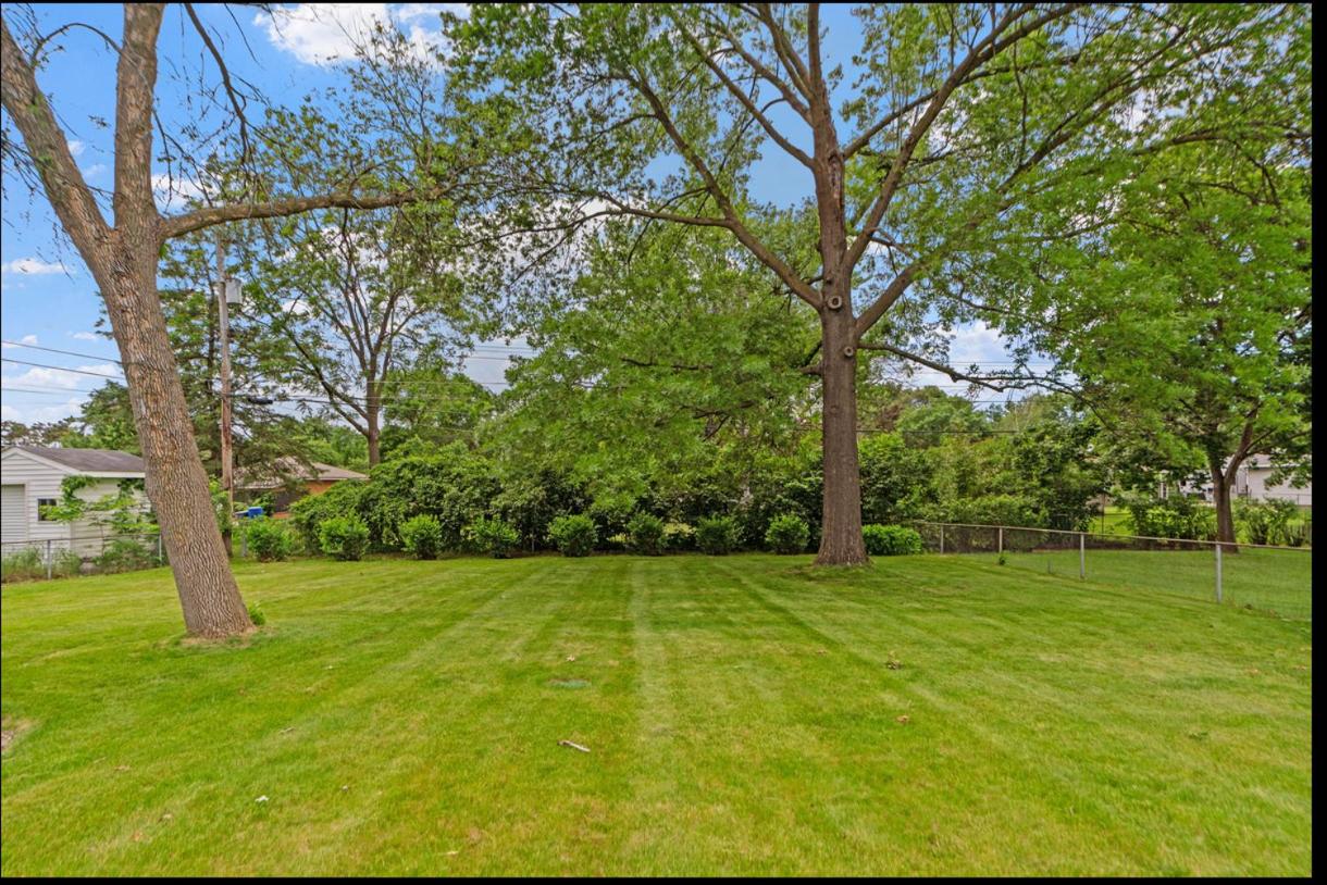 Cottage Grove Haven, Spacious 4-Bed, 3 Baths Retreat, photo 40
