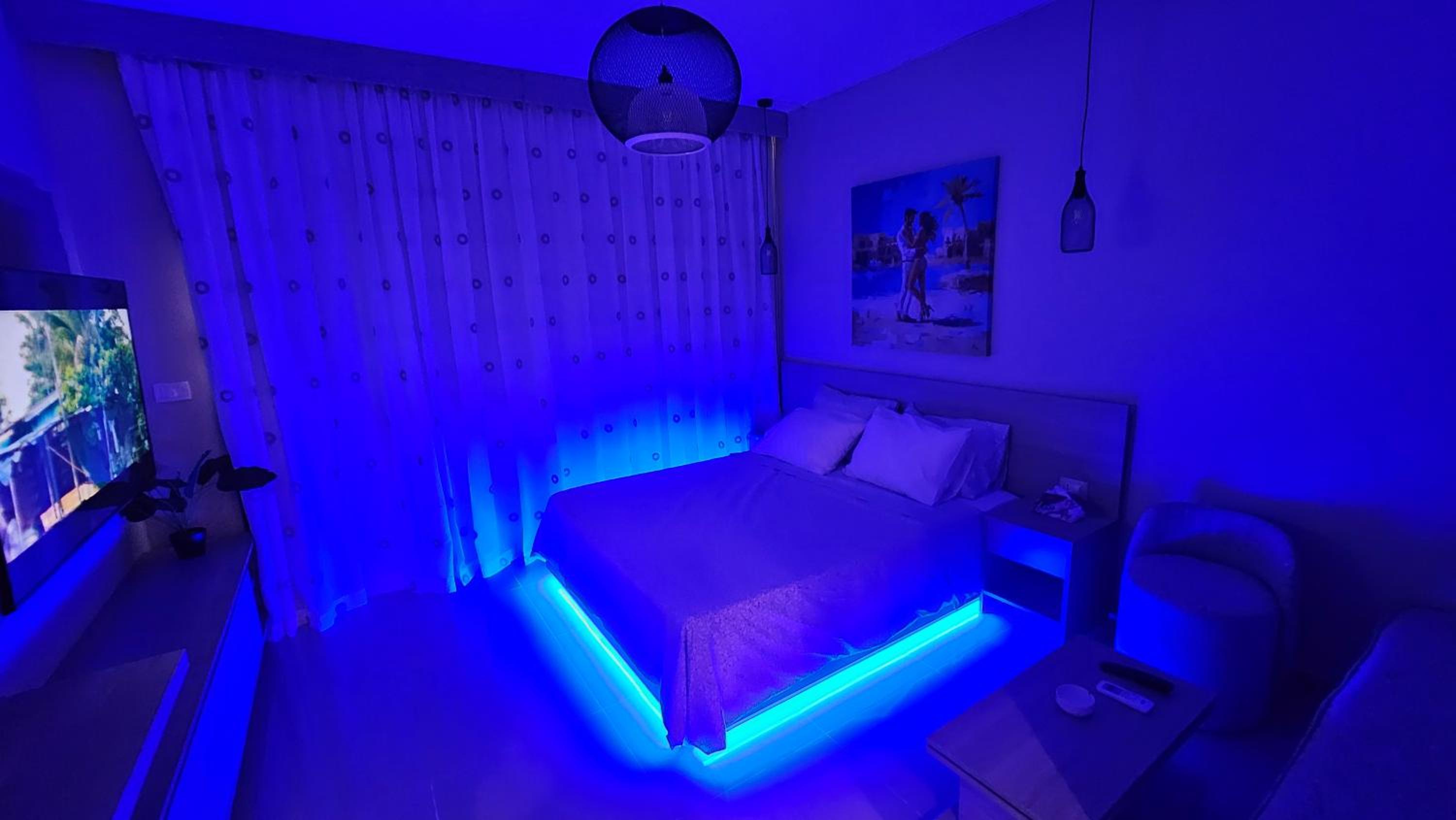 G Cribs Stylish Studio