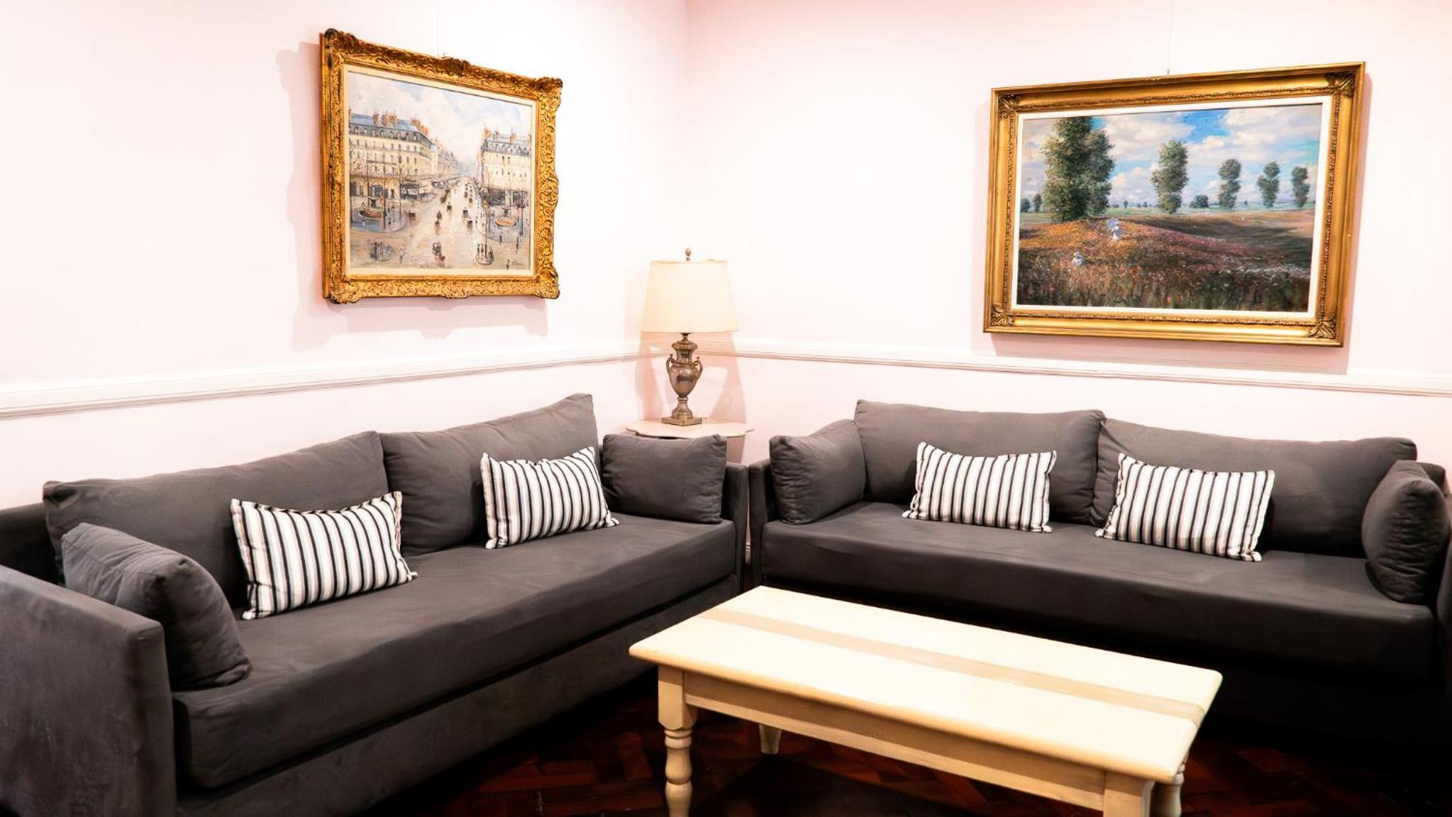 lounge