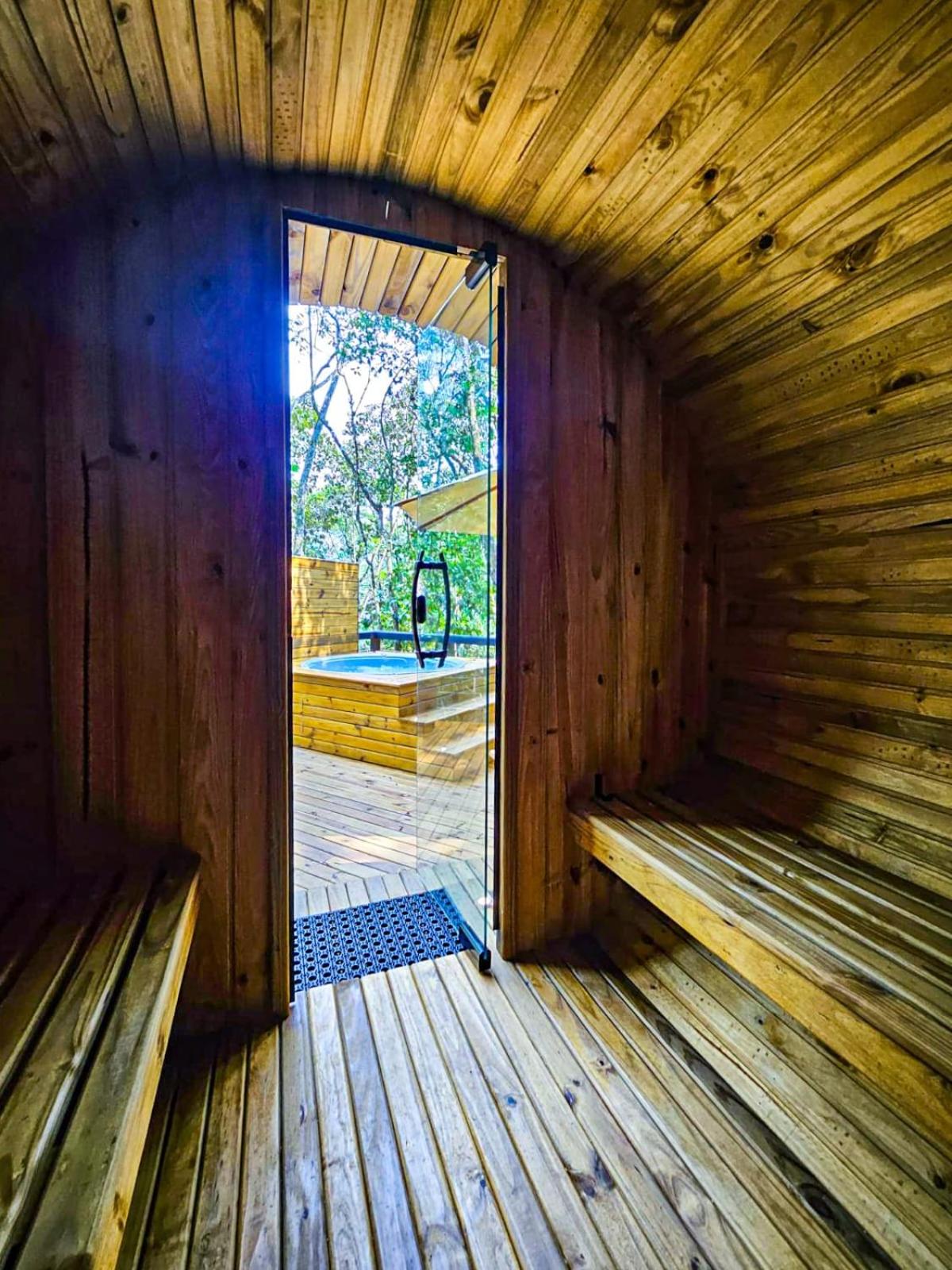 Bulegreen Cabanas