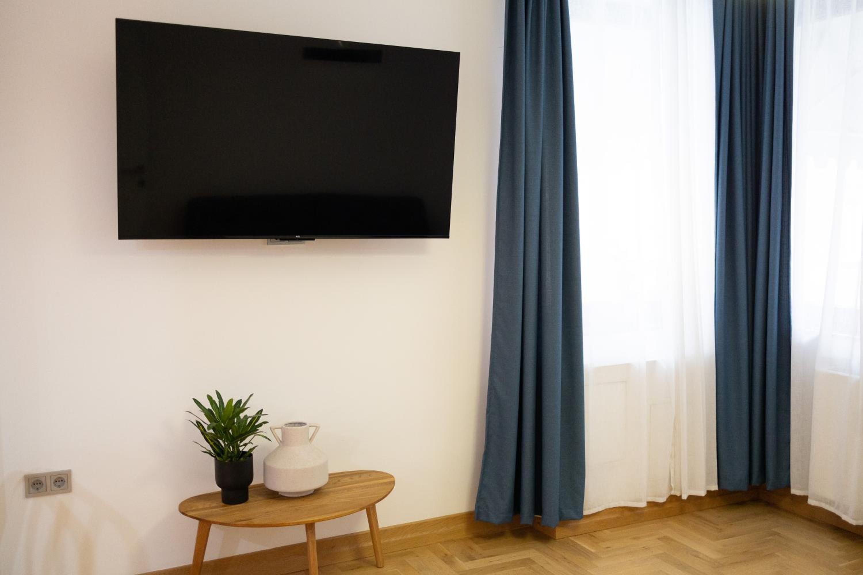 Luxury room 12-3