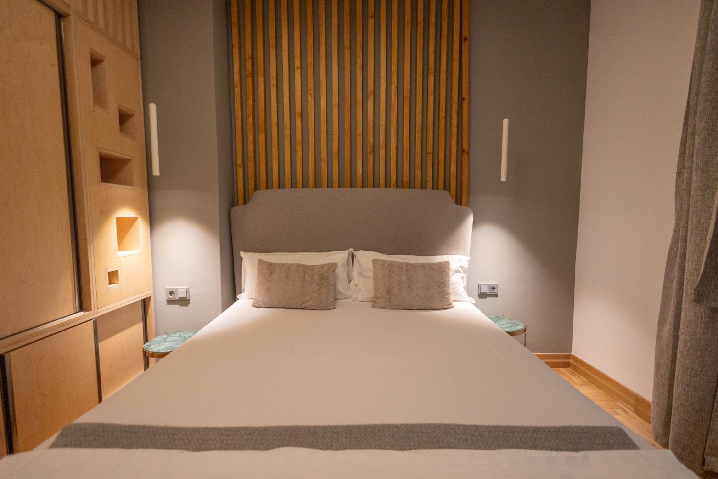 Luxury room 12-3