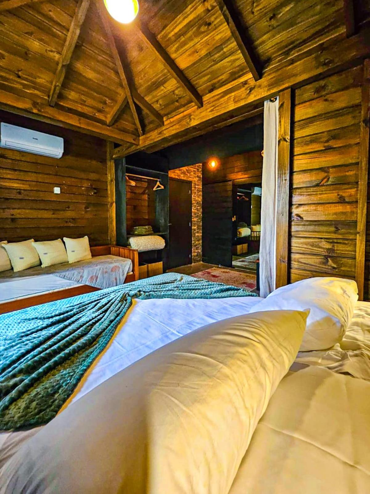 Bulegreen Cabanas