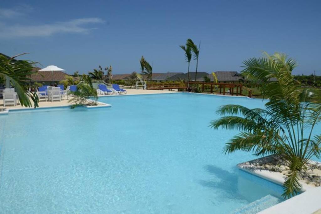 Island Treasure Villas view 4