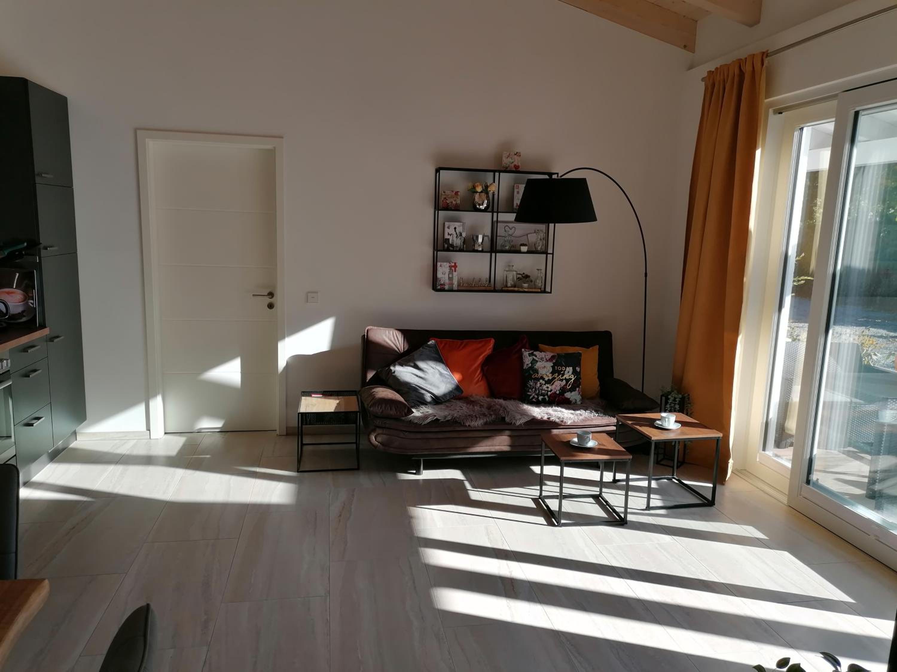 Auszeit Erfurt - stilvoller Bungalow mit Parkplatz - zentrumsnah