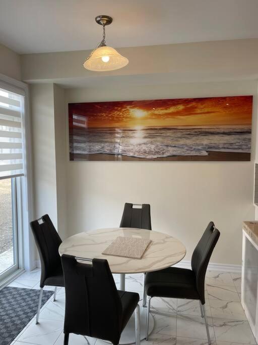 Cozy 3-Bedrooms T-Home #Niagara