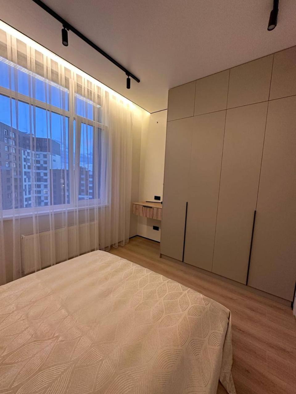 Lux Buqar Jyray Exclusive, 2room view 4