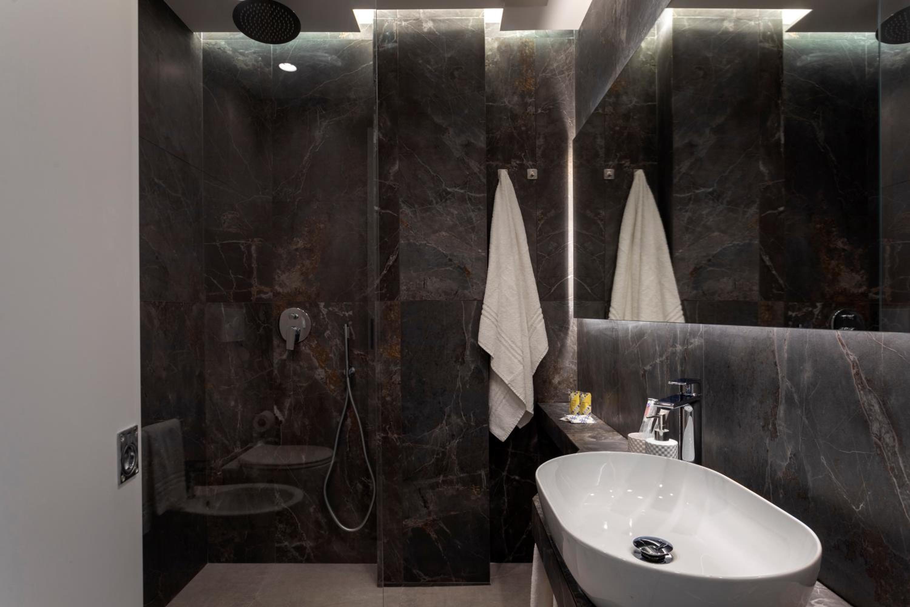 Cilea Apartments