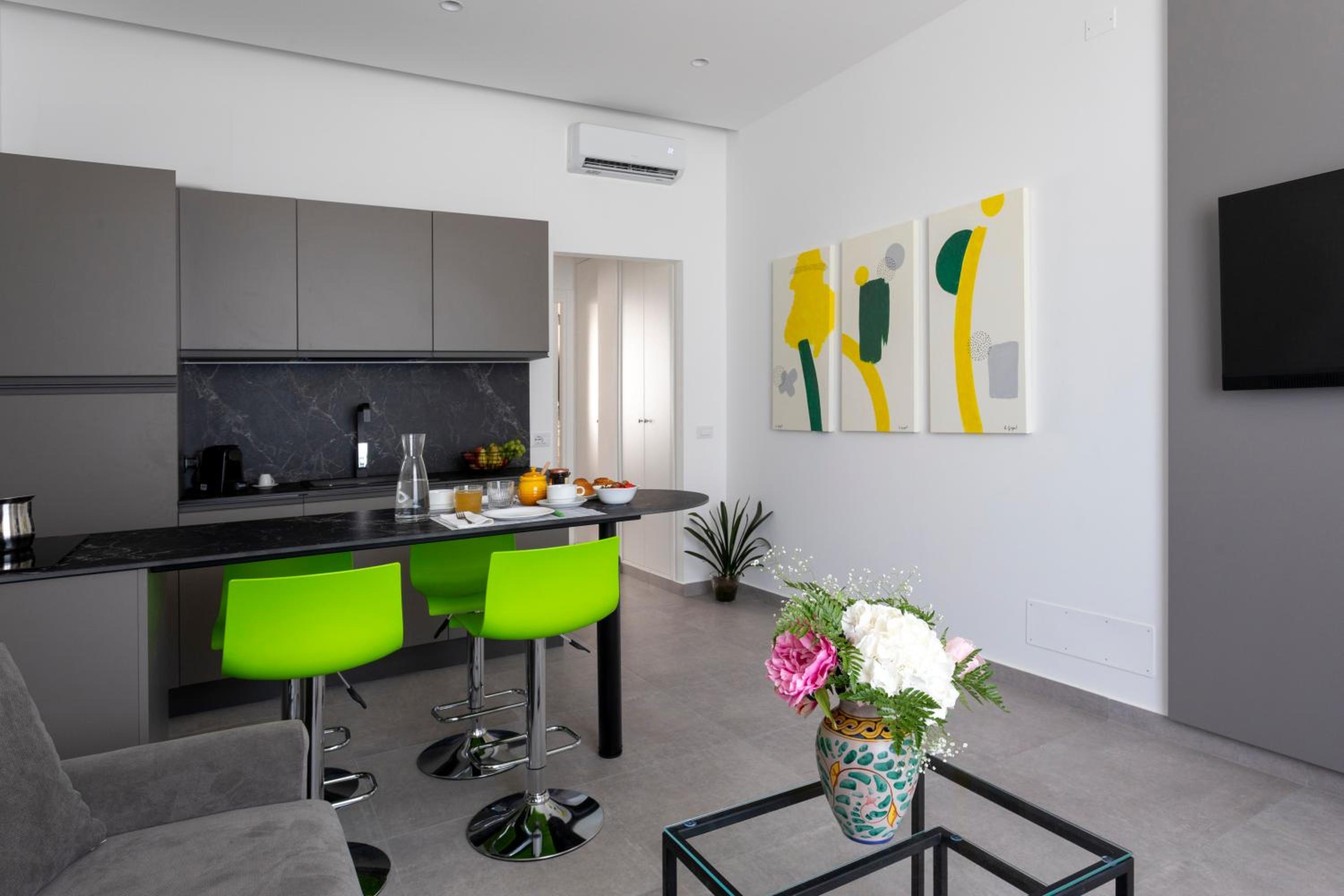 Cilea Apartments