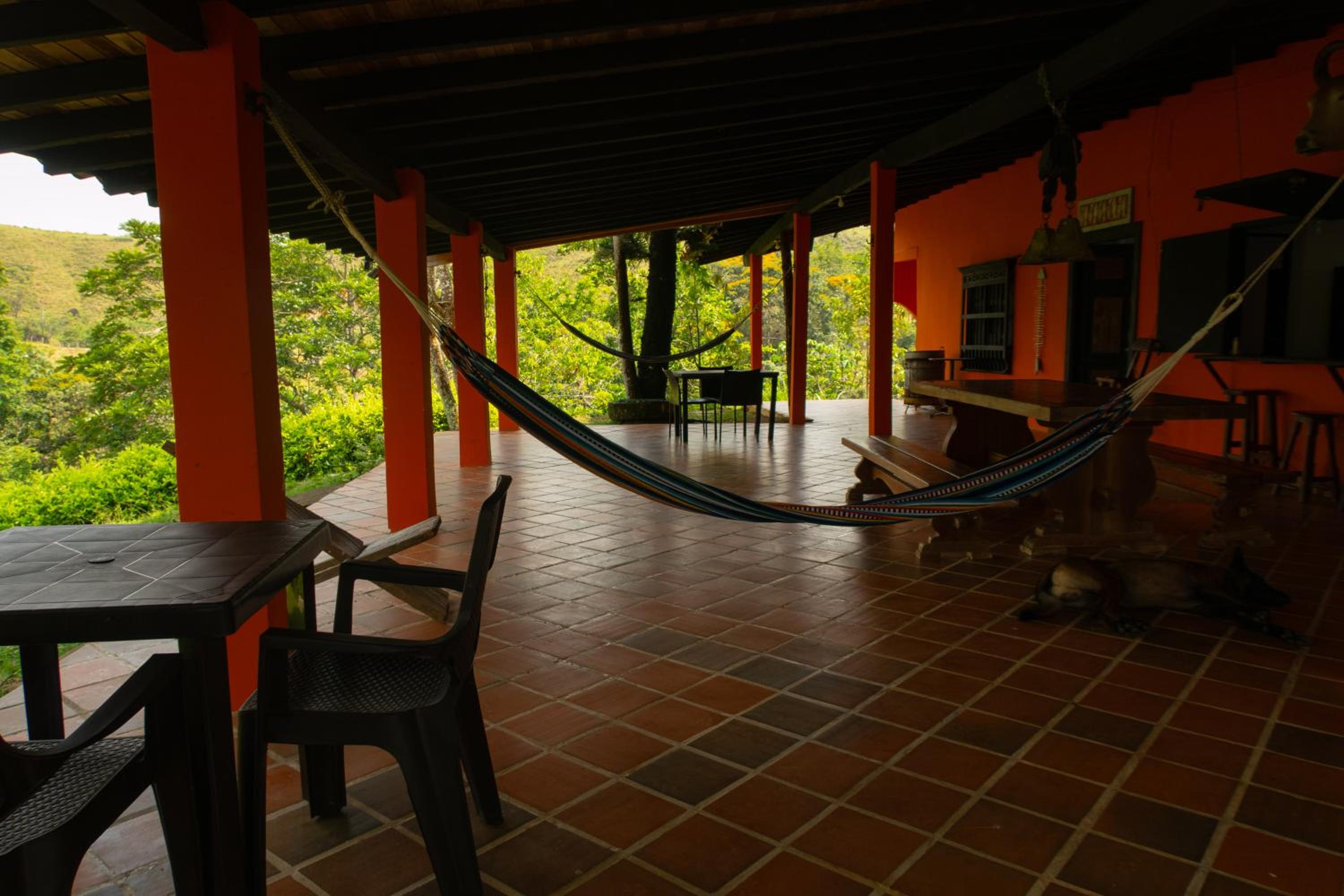 Hospedaje RioBosque San Carlos