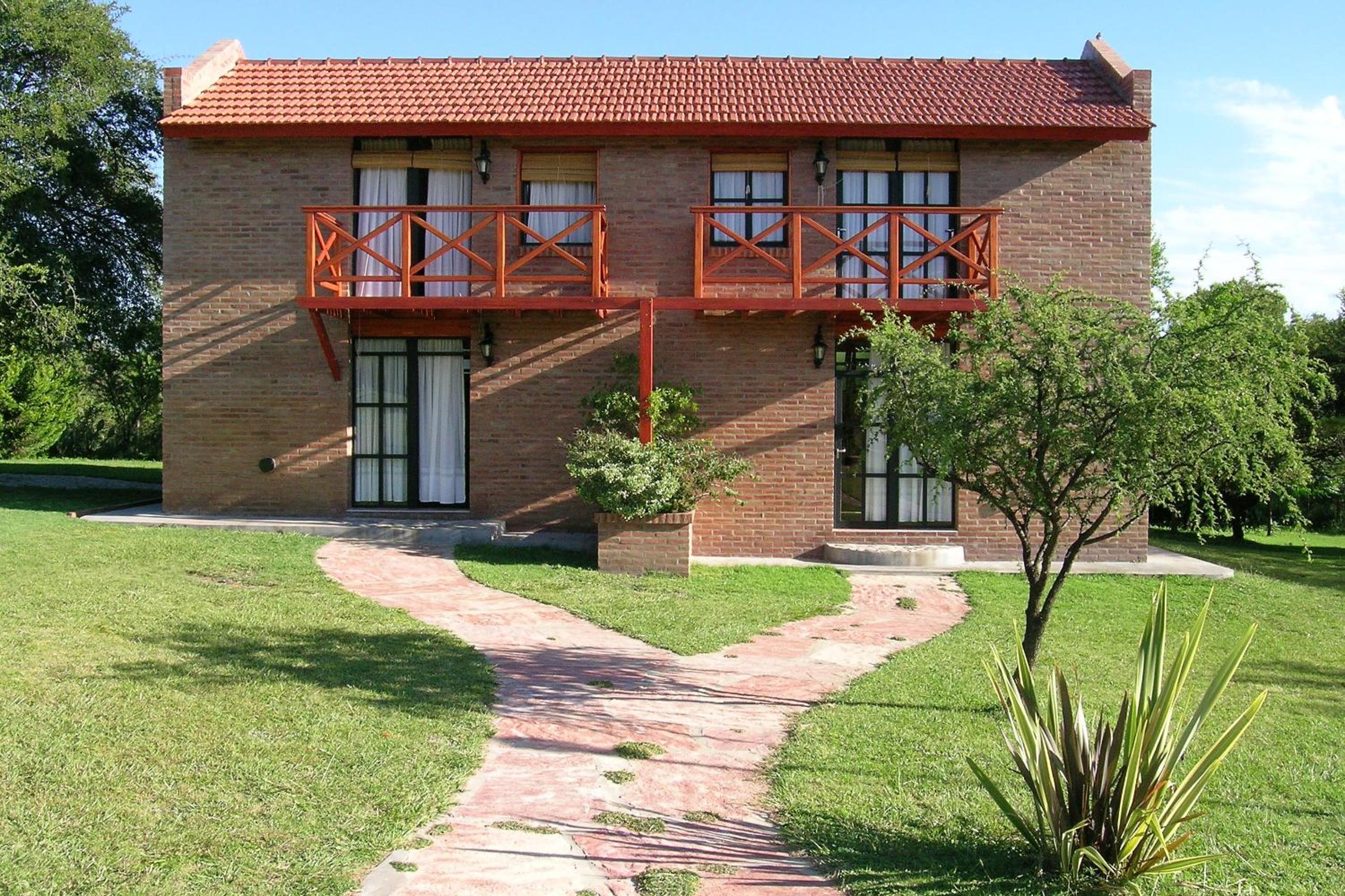 Hotel Campo Las Tinajas - Image 1