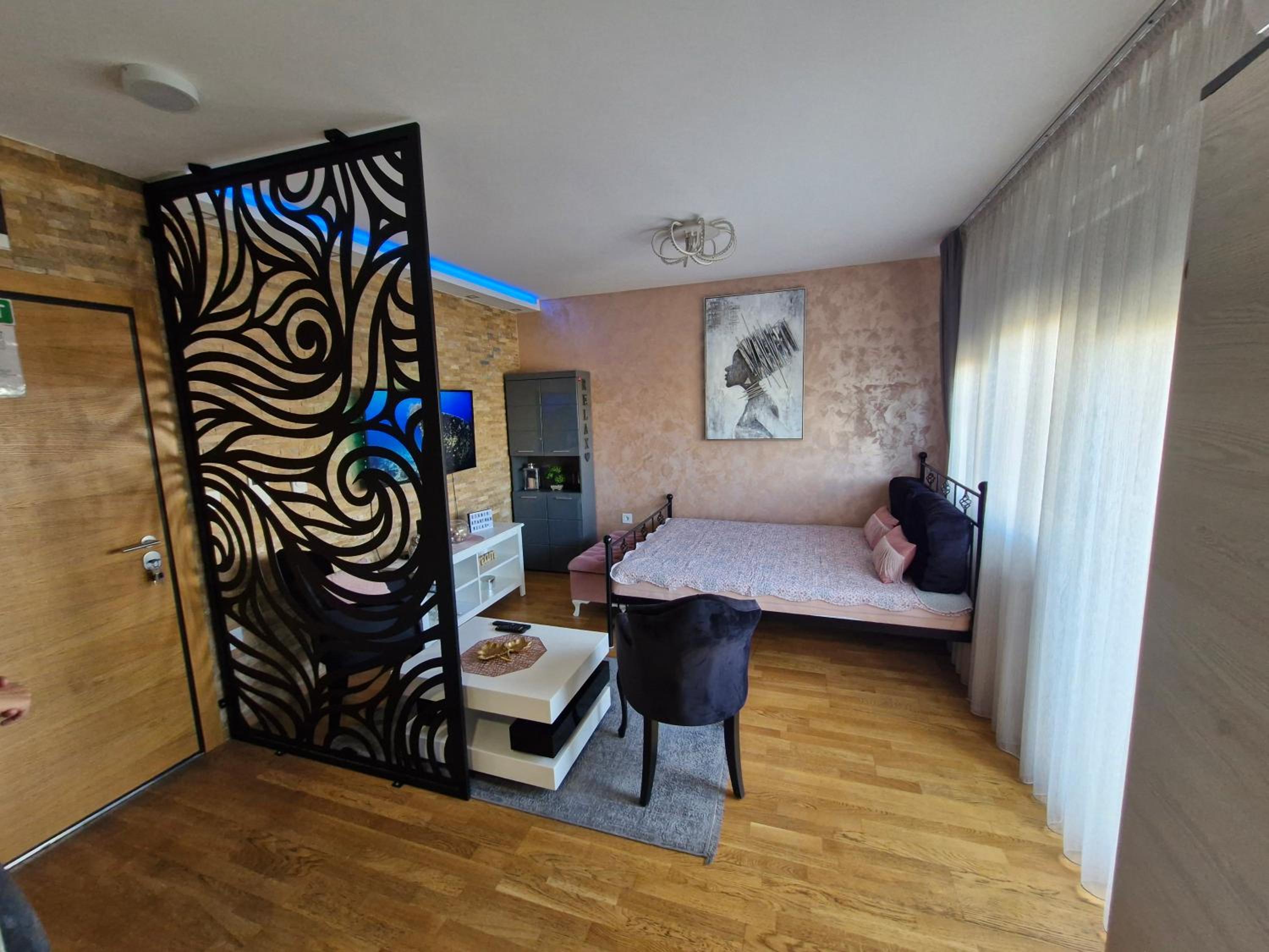 Relax studio apartman Novi Sad, Telep view 2