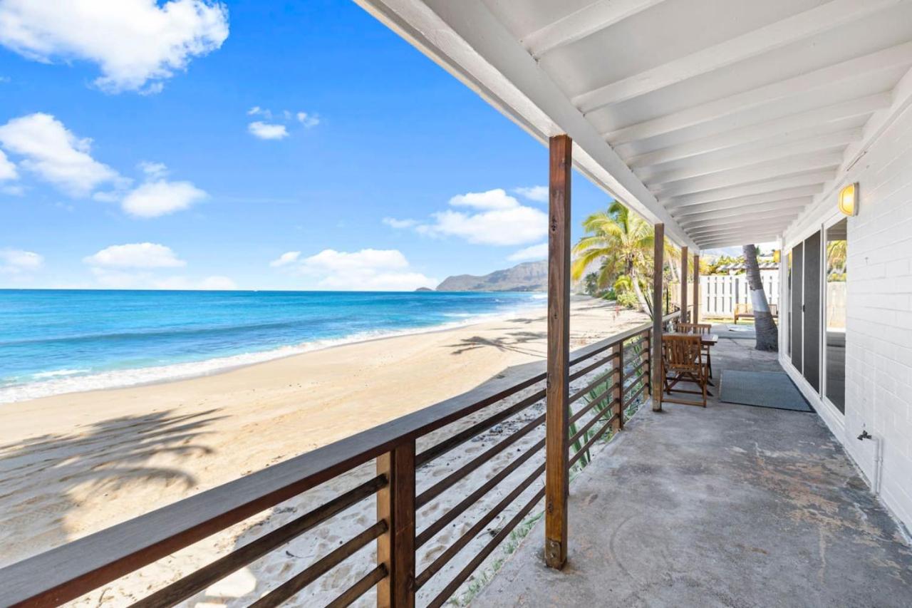 Spacious Beachfront in Oahu view 3