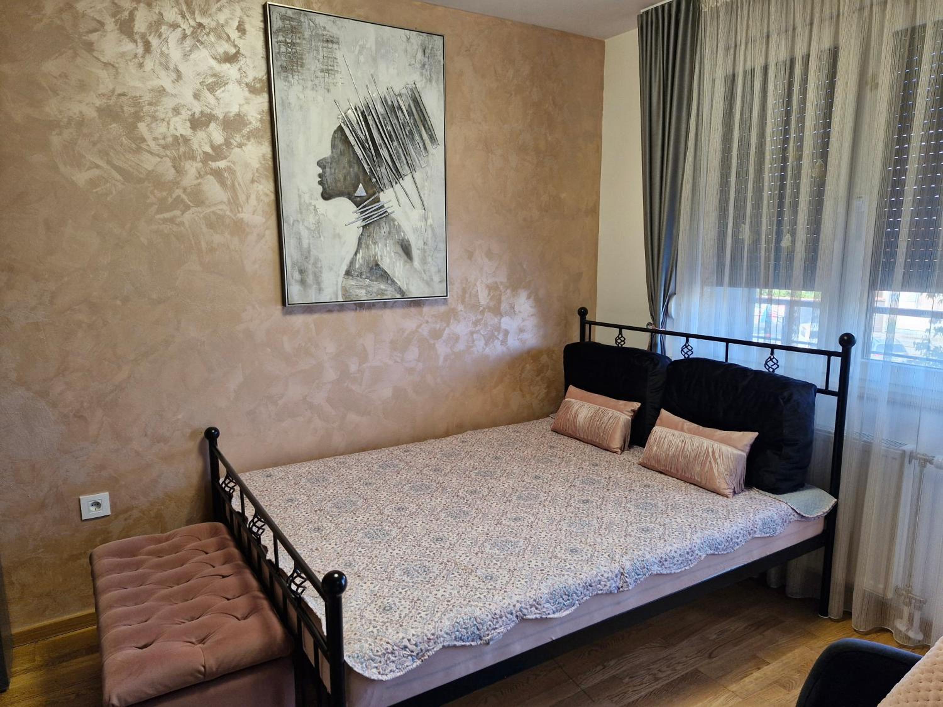 Relax studio apartman Novi Sad, Telep view 3